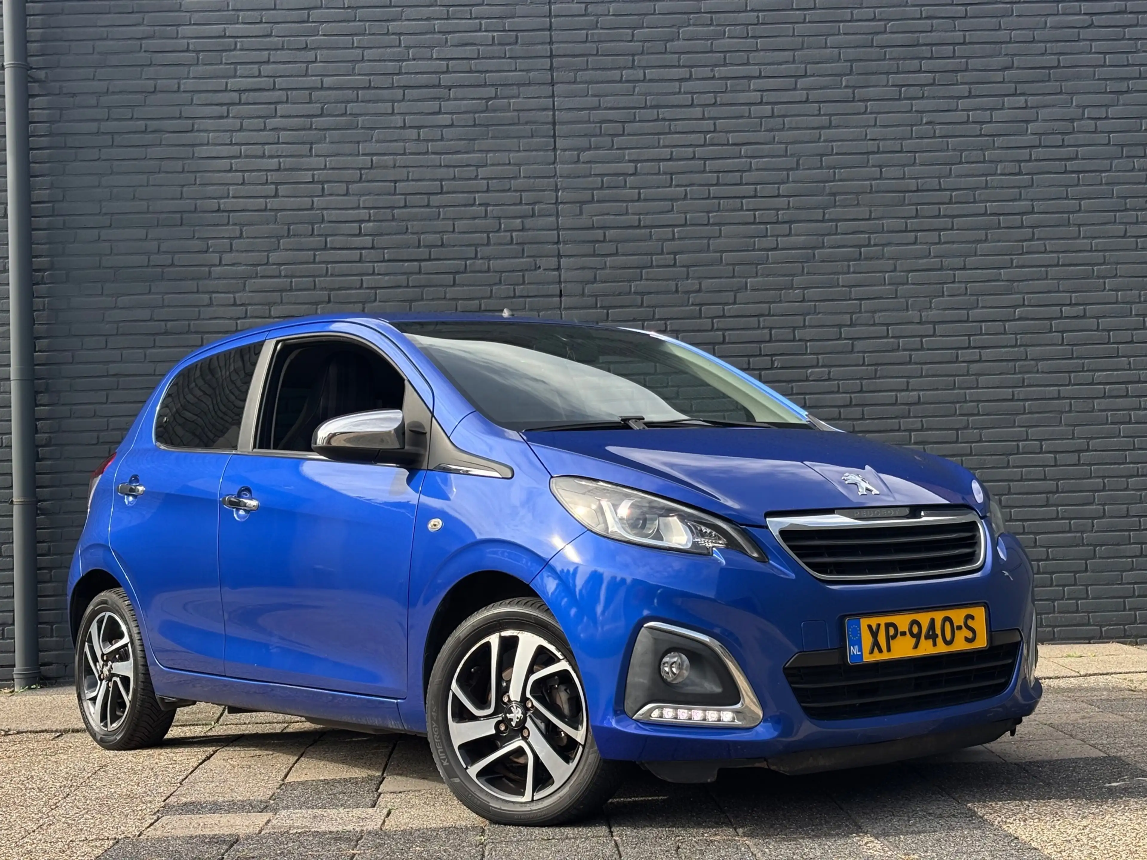Peugeot 108 1.0 e-VTi Allure | LED | Bluetooth | Carplay — photo 4