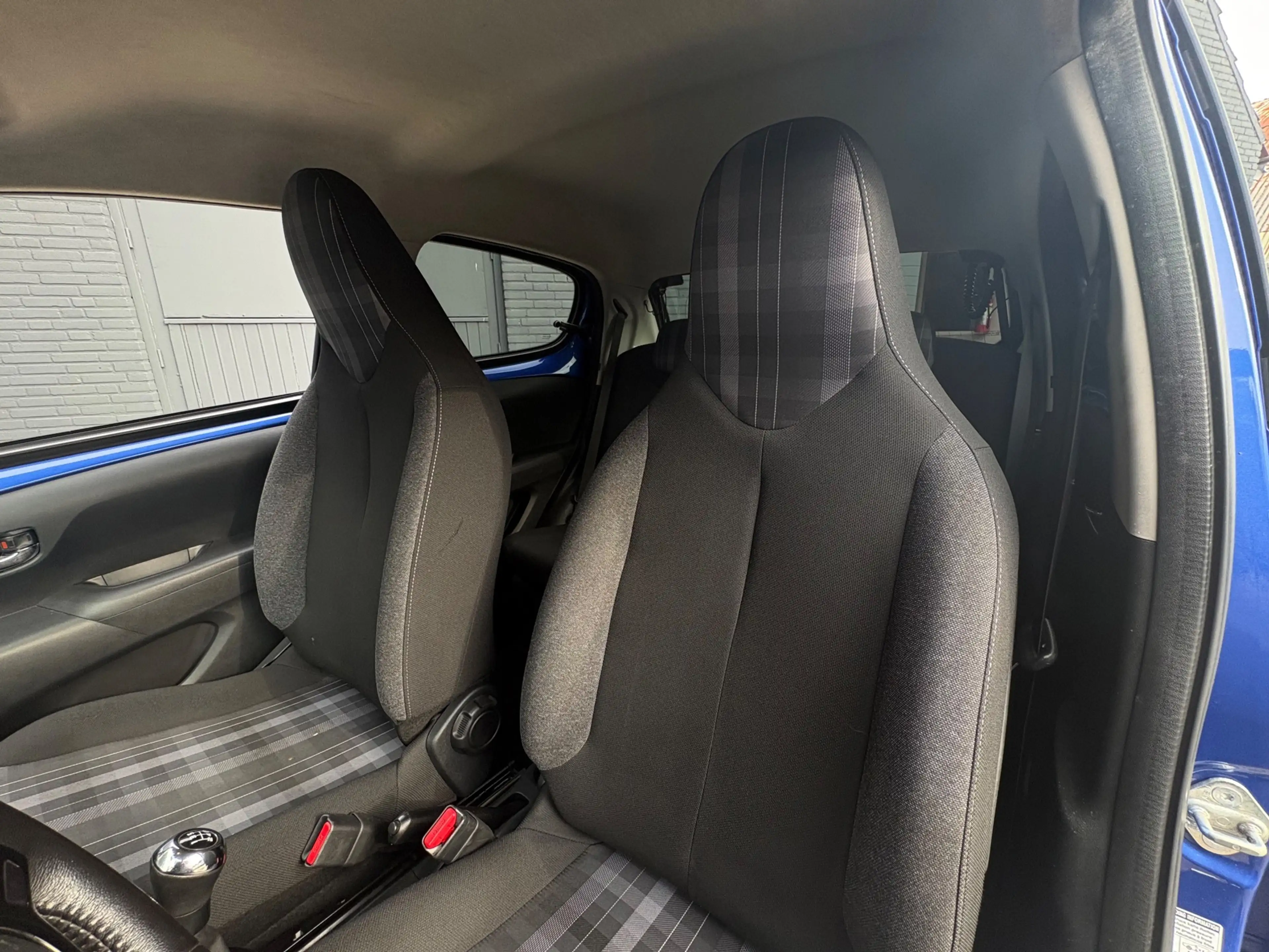 Peugeot 108 1.0 e-VTi Allure | LED | Bluetooth | Carplay — photo 8