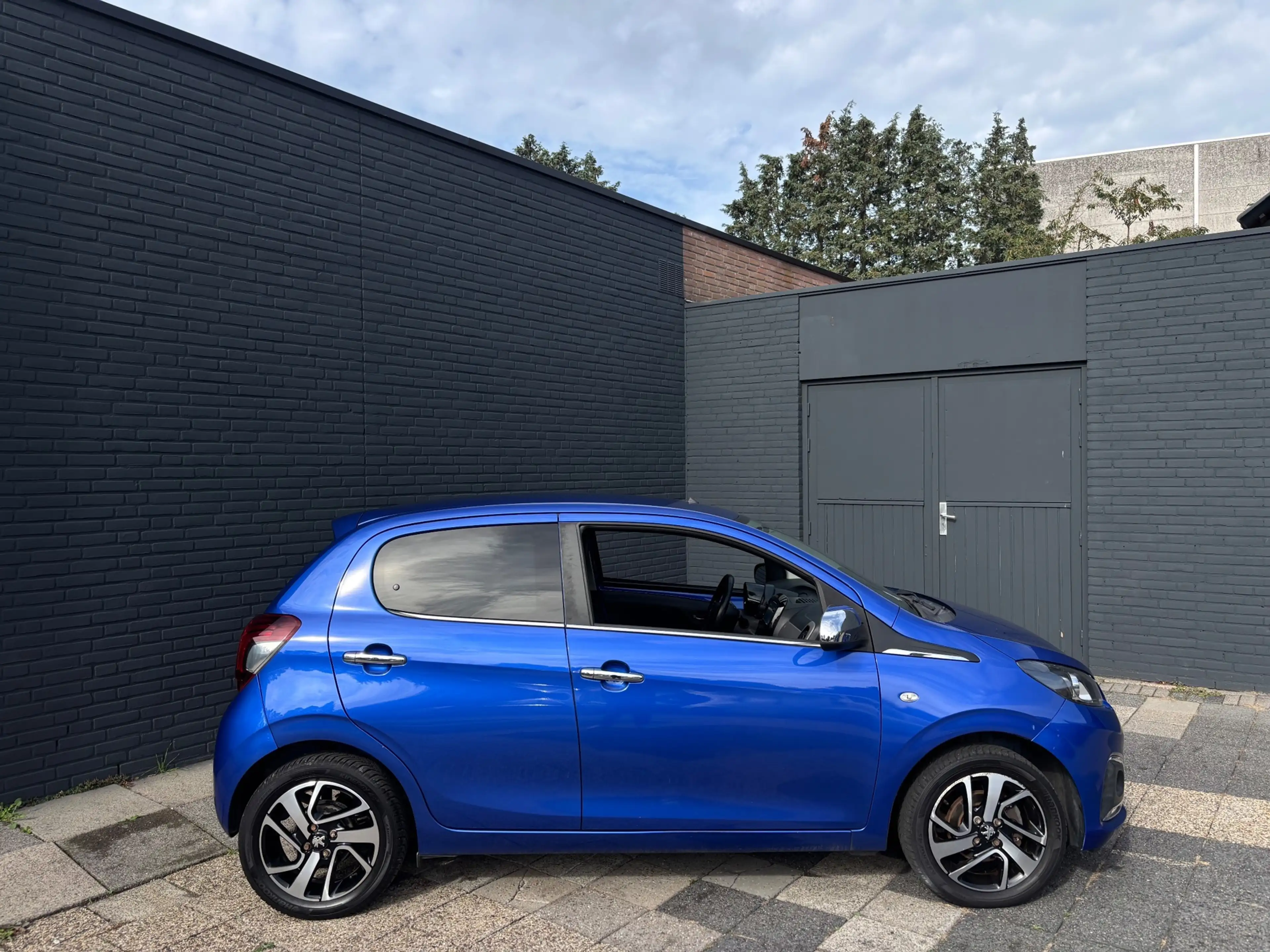 Peugeot 108 1.0 e-VTi Allure | LED | Bluetooth | Carplay — photo 5