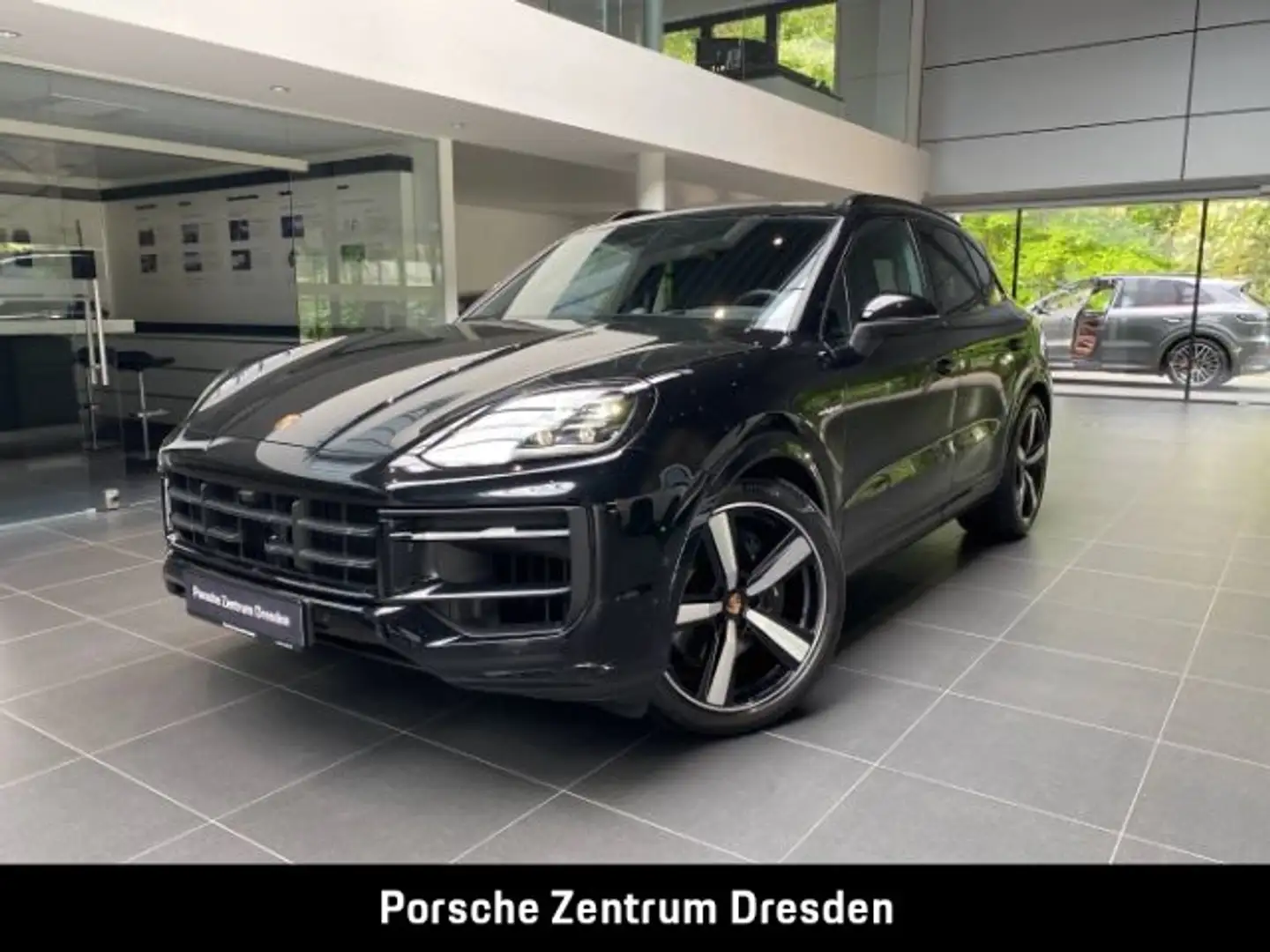 Porsche Cayenne E-Hybrid Noir - 1