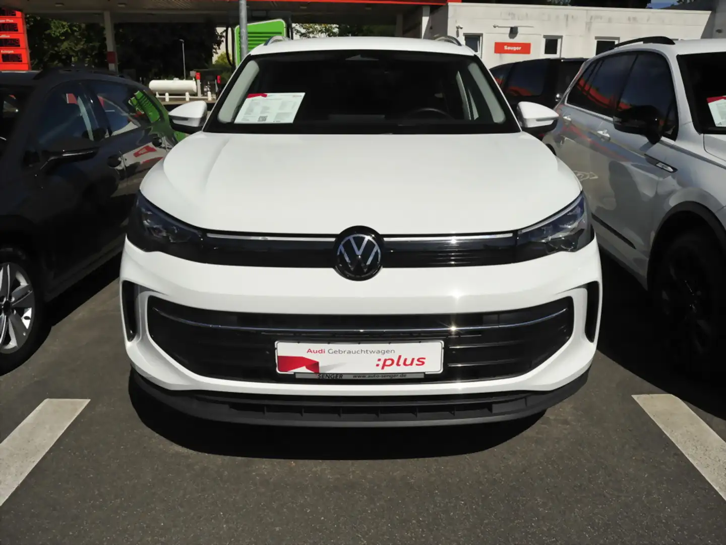Volkswagen Tiguan 1.5 eTSI Life DSG Navi LED-Plus AHK PDC Blanc - 2