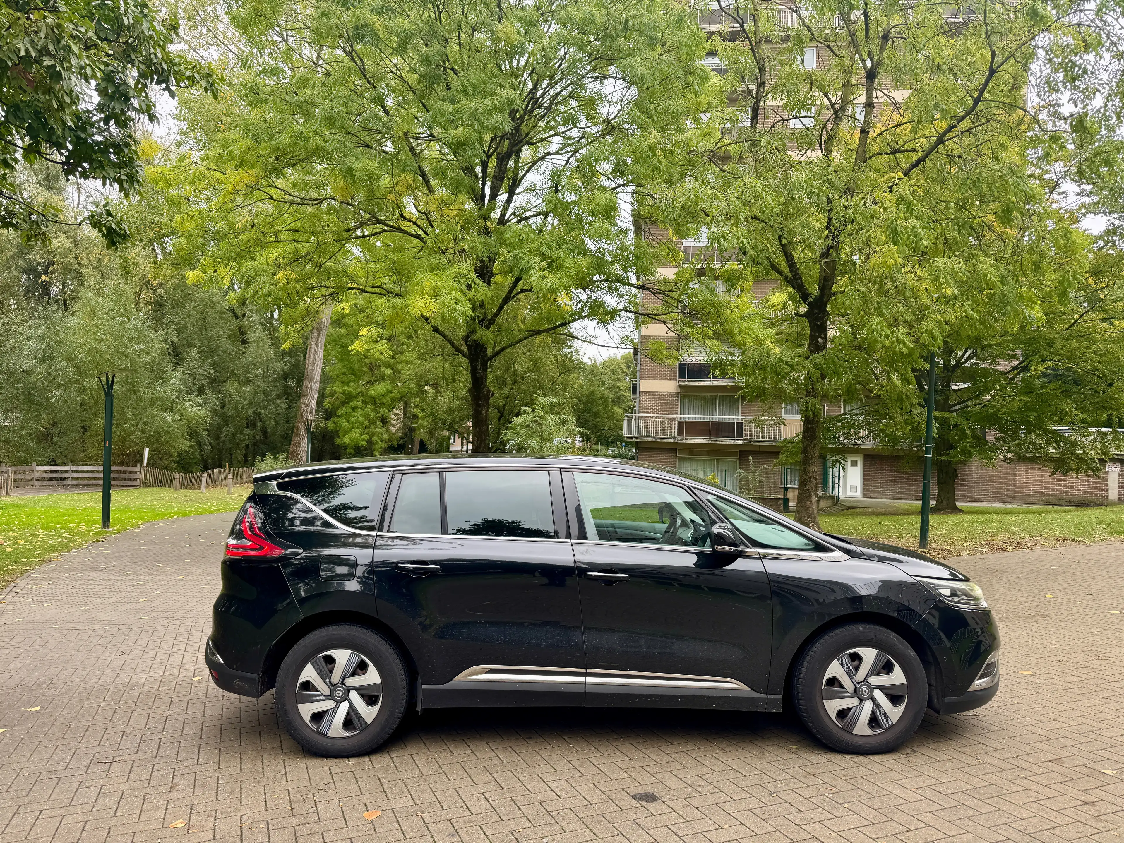 Renault Espace Espace 1.6 dCi Energy Intens EDC — photo 4
