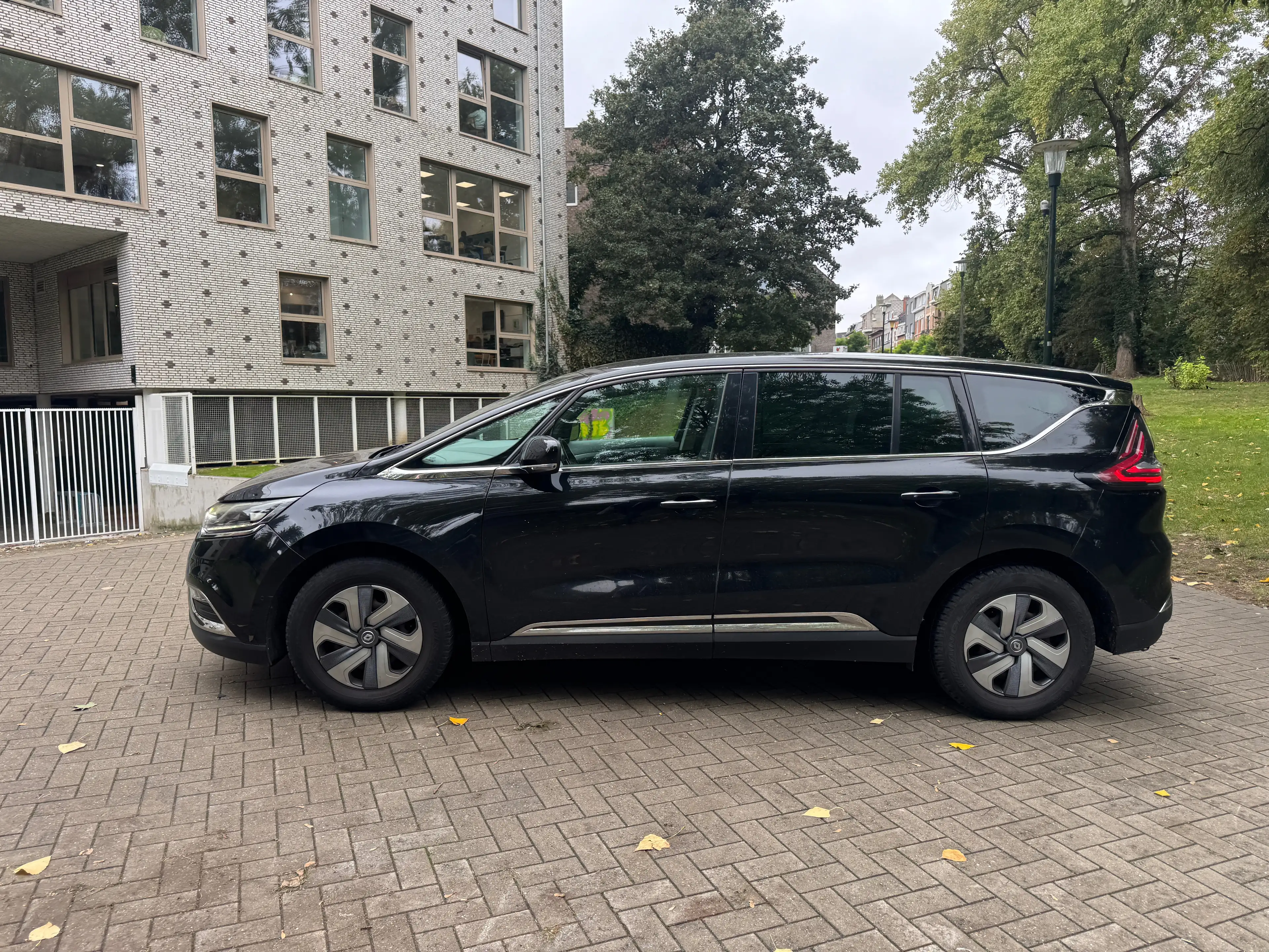 Renault Espace Espace 1.6 dCi Energy Intens EDC — photo 8