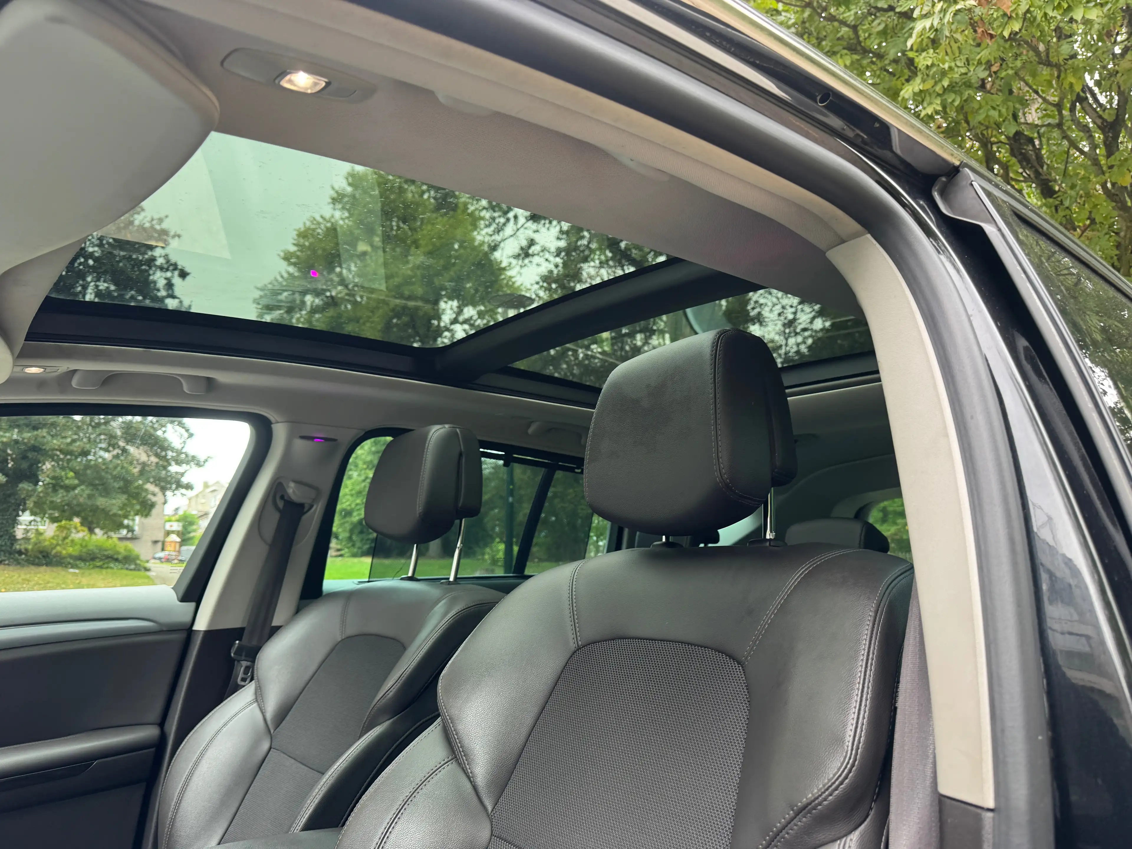 Renault Espace Espace 1.6 dCi Energy Intens EDC — photo 14