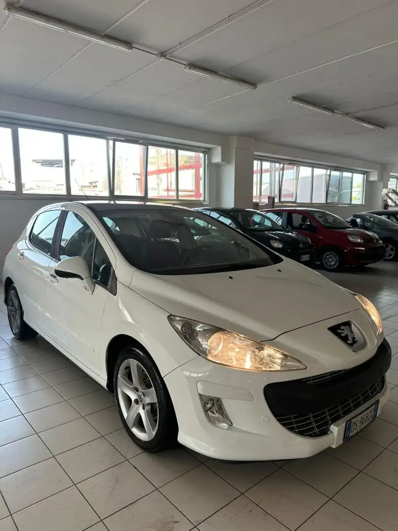 Peugeot 308 8V HDi 112CV FAP 5p. Business Blanco - 1
