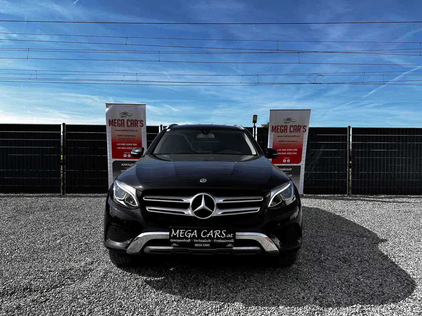 Mercedes-Benz GLC 350 4Matic Schwarz - 1