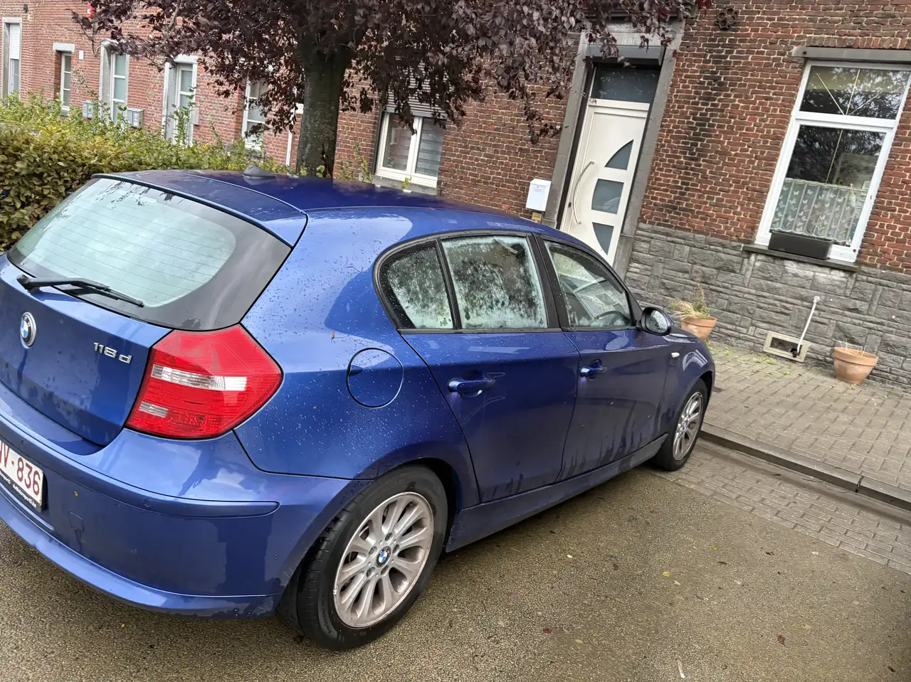 BMW 118