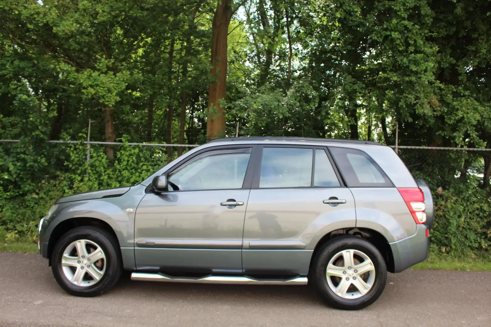 Suzuki Grand Vitara 2.0-16V Exclusive *2e EIG ! *Trekhaak! Gri - 2