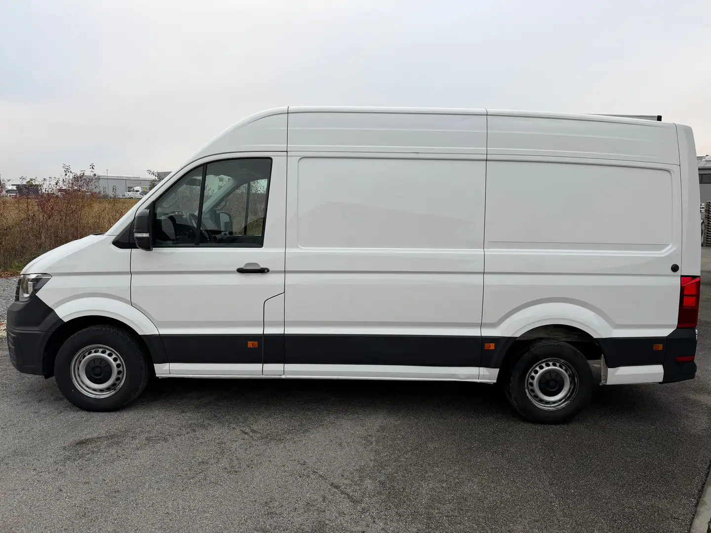 Volkswagen Crafter Kasten 35 mittellang Hochdach *NAVI*KAMERA* Weiß - 2