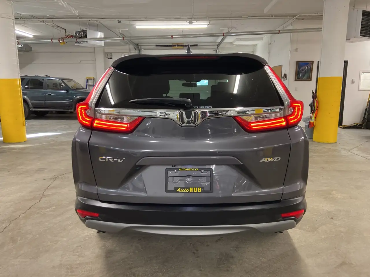 Honda CR-V photo Honda CR-V