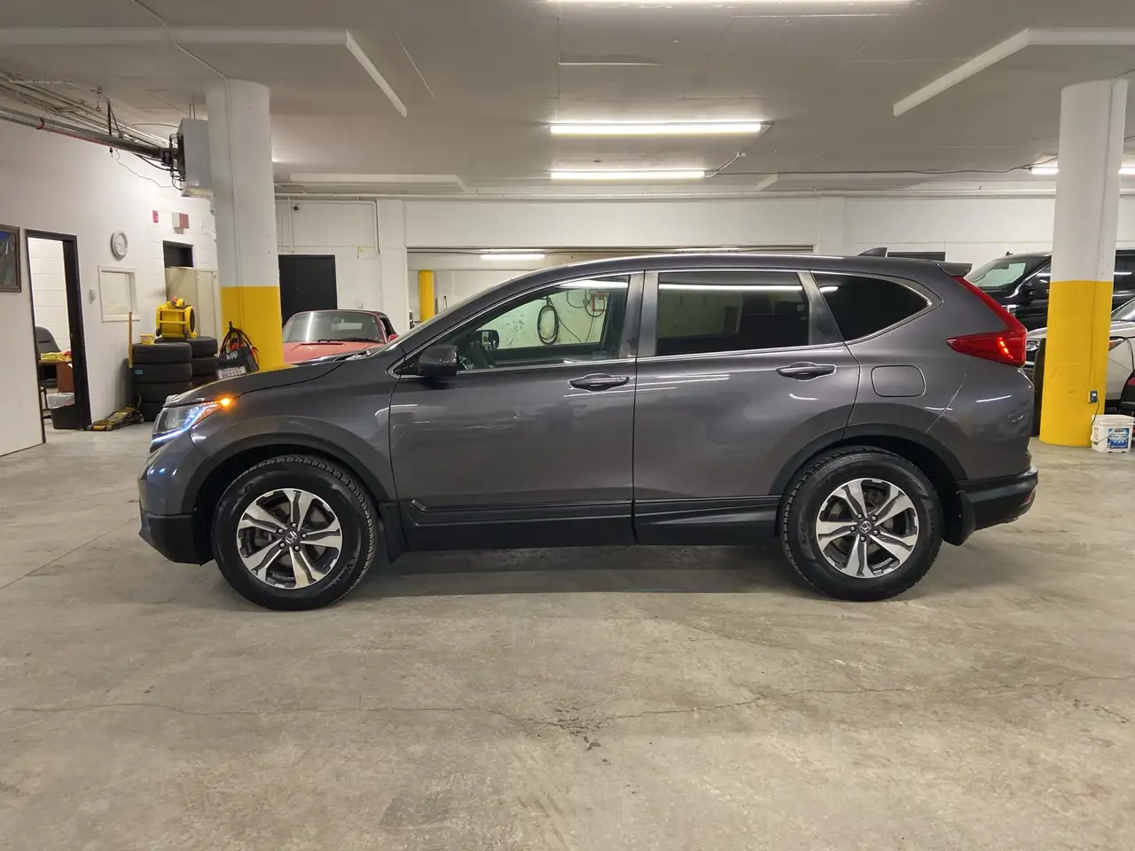 Honda CR-V photo Honda CR-V