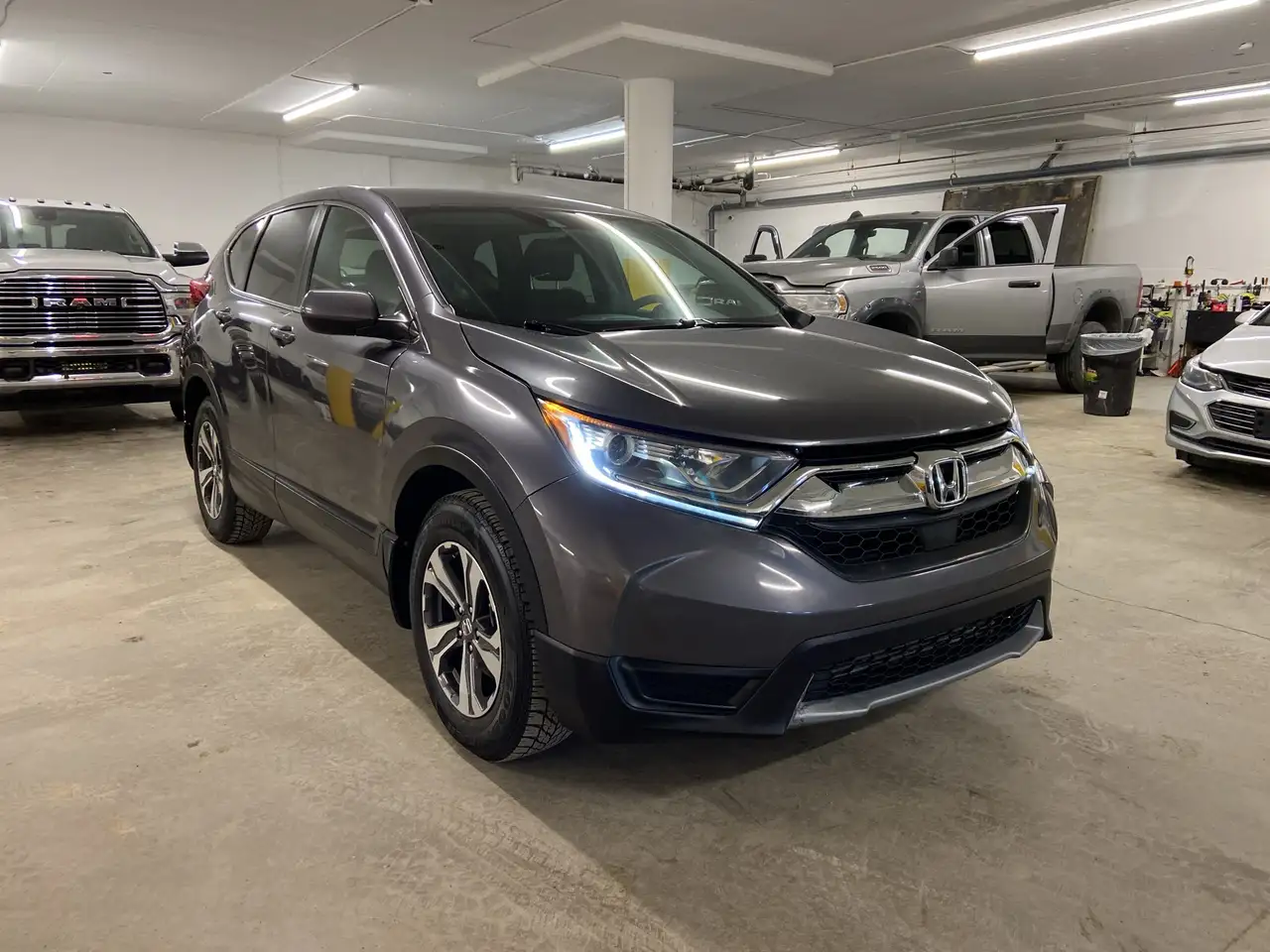 Honda CR-V photo Honda CR-V