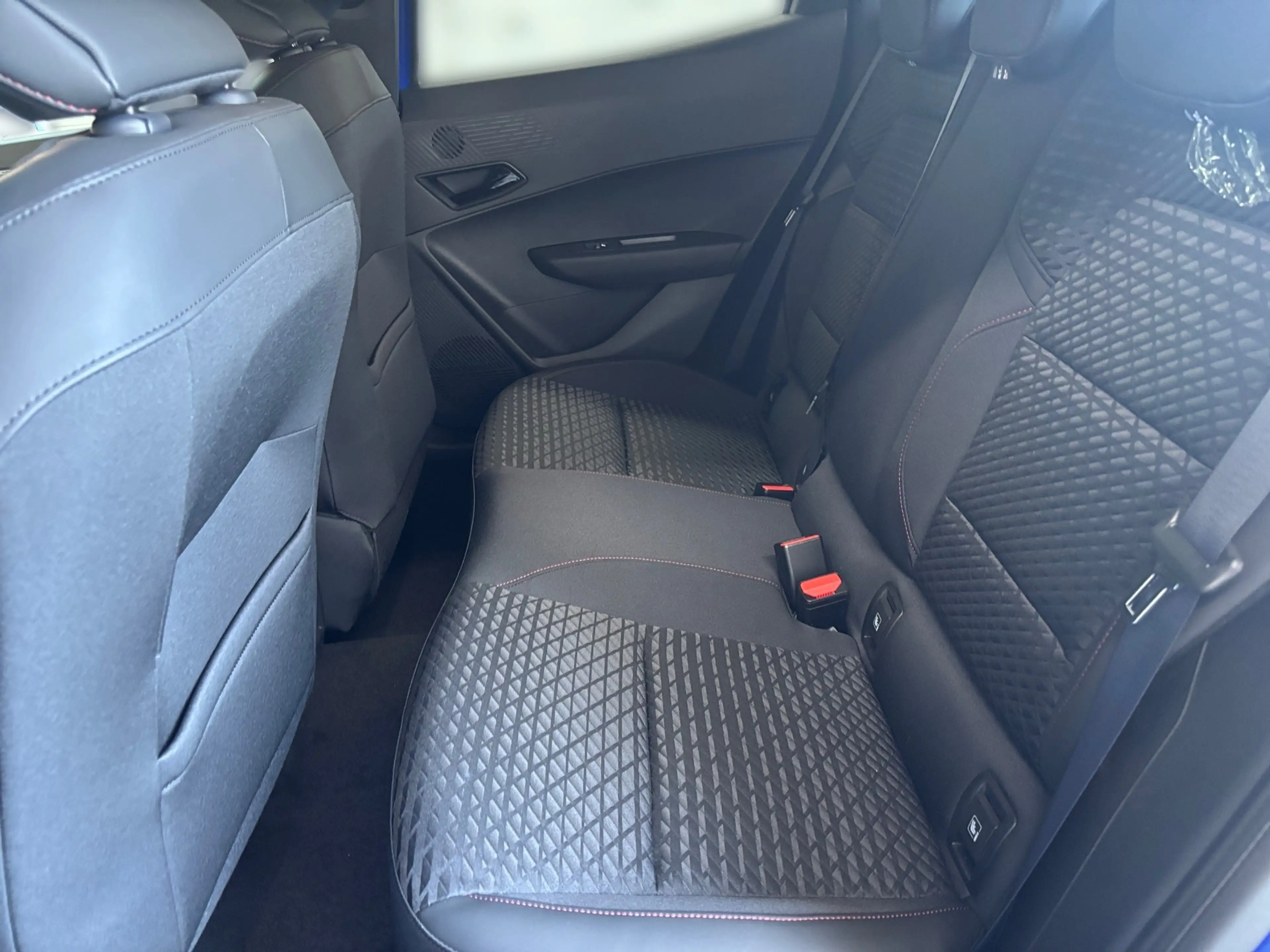 Renault Clio CLIO Techno Full Hybrid E-Tech 160 — photo 9