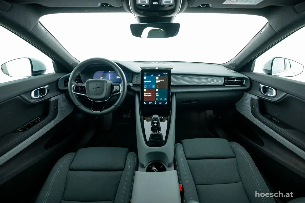 Polestar 2 2023