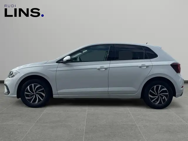 Volkswagen Polo view 6