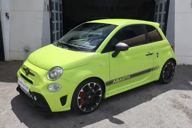 Abarth 595 view 2