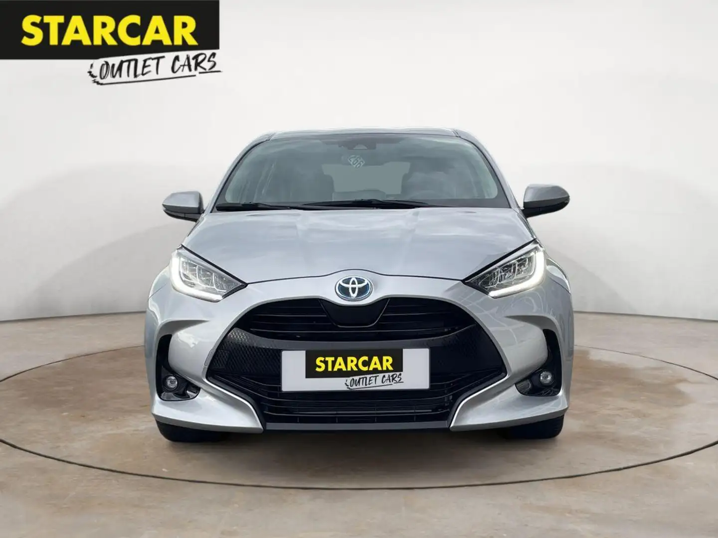 Toyota Yaris HYBRID TEAM DEUTSCHLAND+COMFORT-PAKET+LED+NAVI+ACC Argintiu - 2