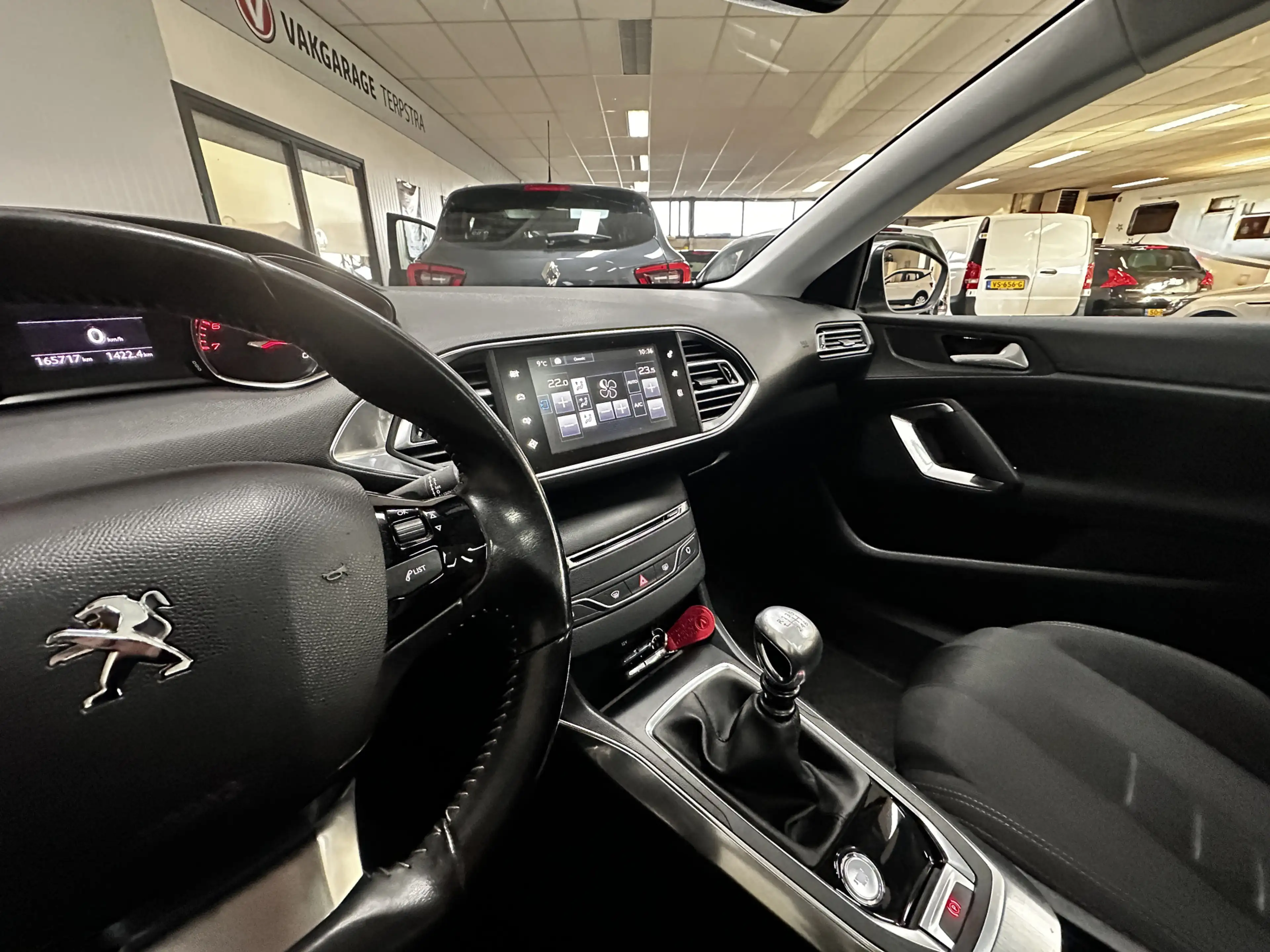 Peugeot 308 1.6 THP Première/ Trekhaak/ Panorama-Dak/ Keyless/ — photo 14
