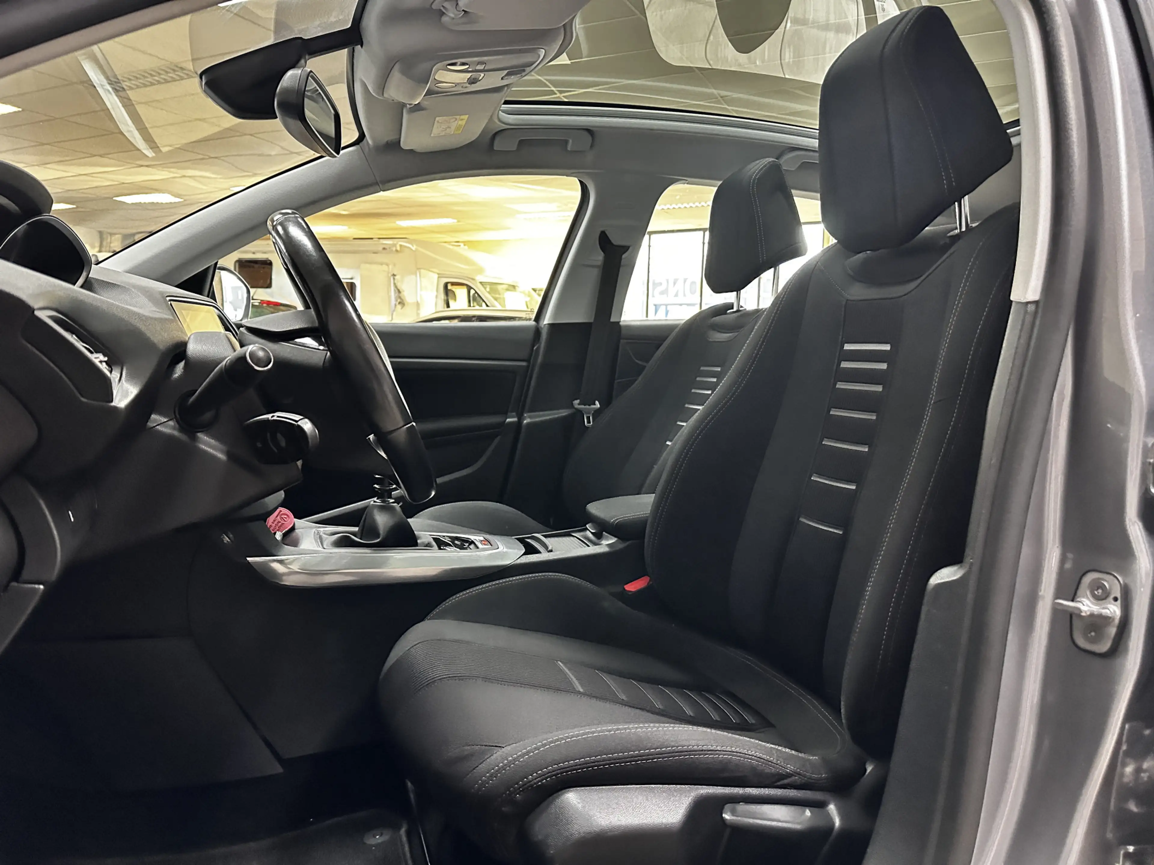 Peugeot 308 1.6 THP Première/ Trekhaak/ Panorama-Dak/ Keyless/ — photo 8
