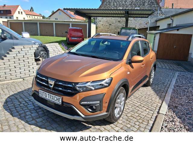 Imagine Dacia Sandero Stepway Comfort Navi LED PDC Automatik