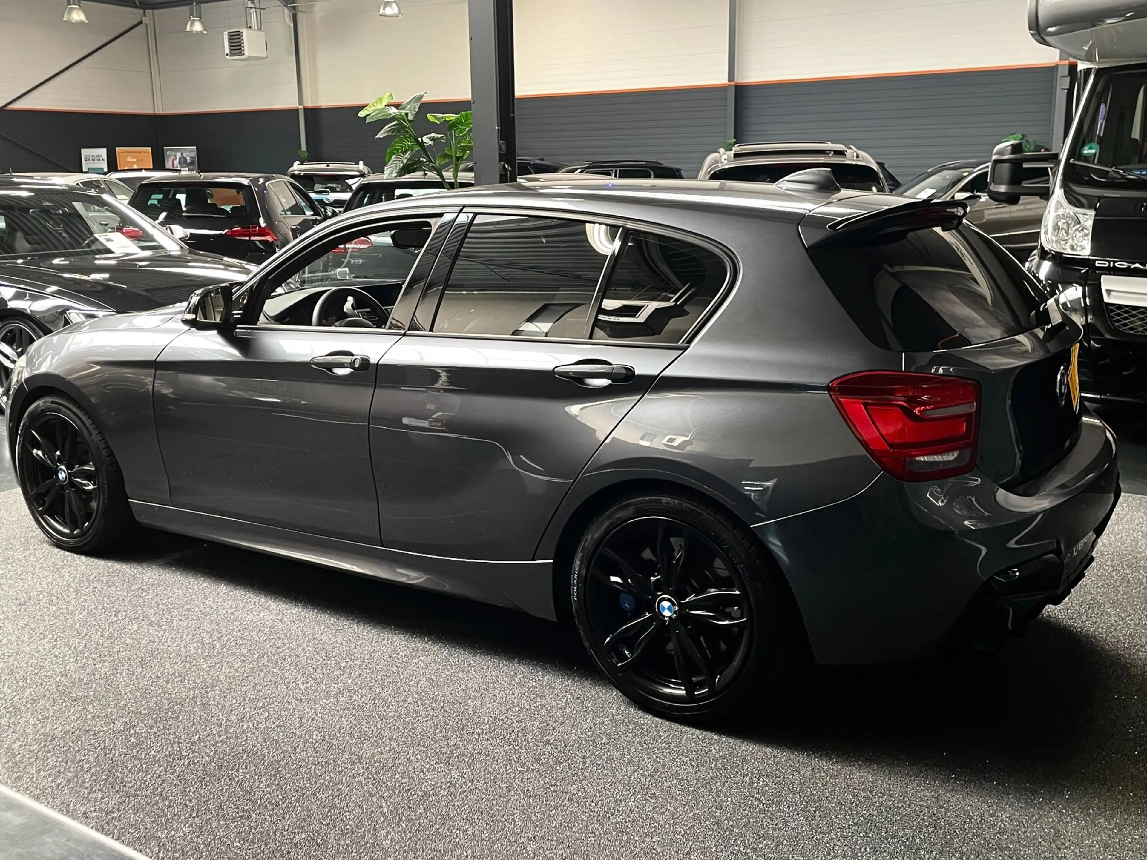 BMW 135 1-serie M135i xDrive 320 PK M-PERFORMANCE NAVI LEE — photo 4
