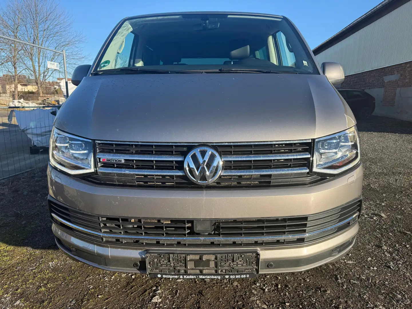 Volkswagen T6 Multivan Multivan Generation Six 4Motion Beige - 1