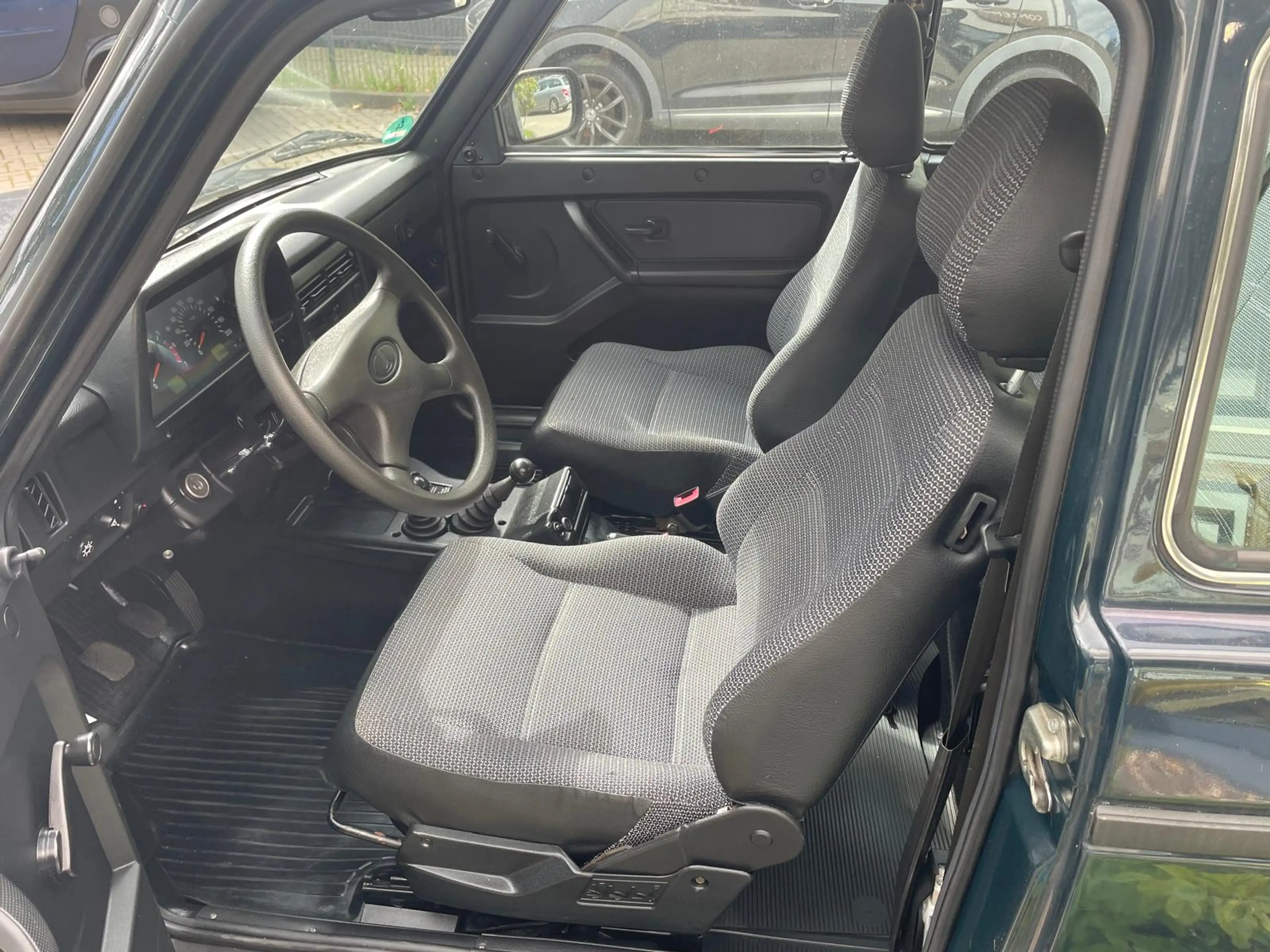 Lada Taiga Taiga 4x4 — photo 10
