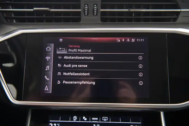 Audi A6 view 13