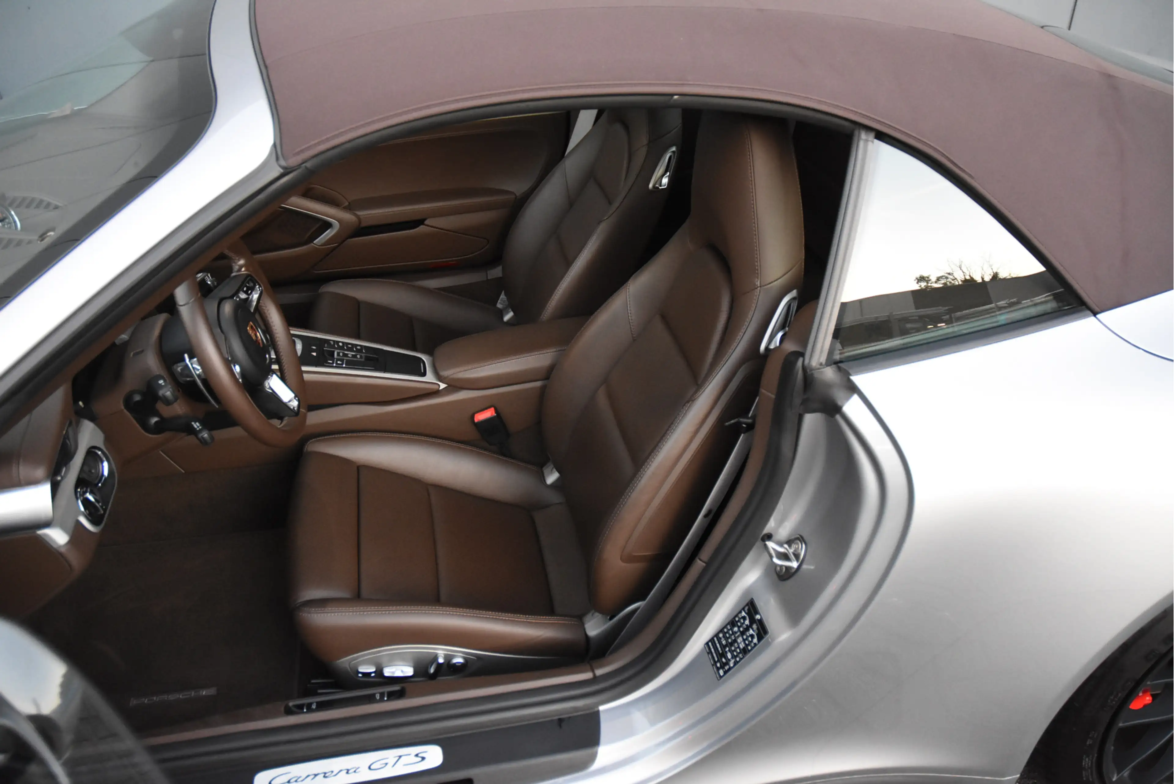 Porsche 991 991 Cabrio 3.0 Carrera GTS — photo 9