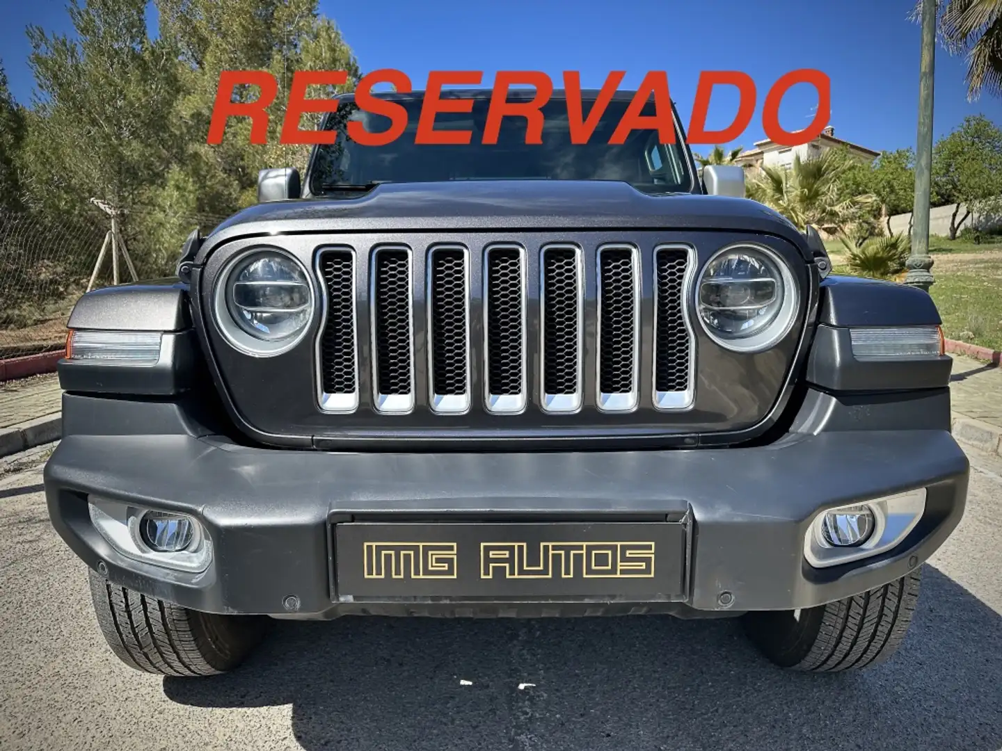 Jeep Wrangler 2.2CRD Sahara 8ATX Gris - 1