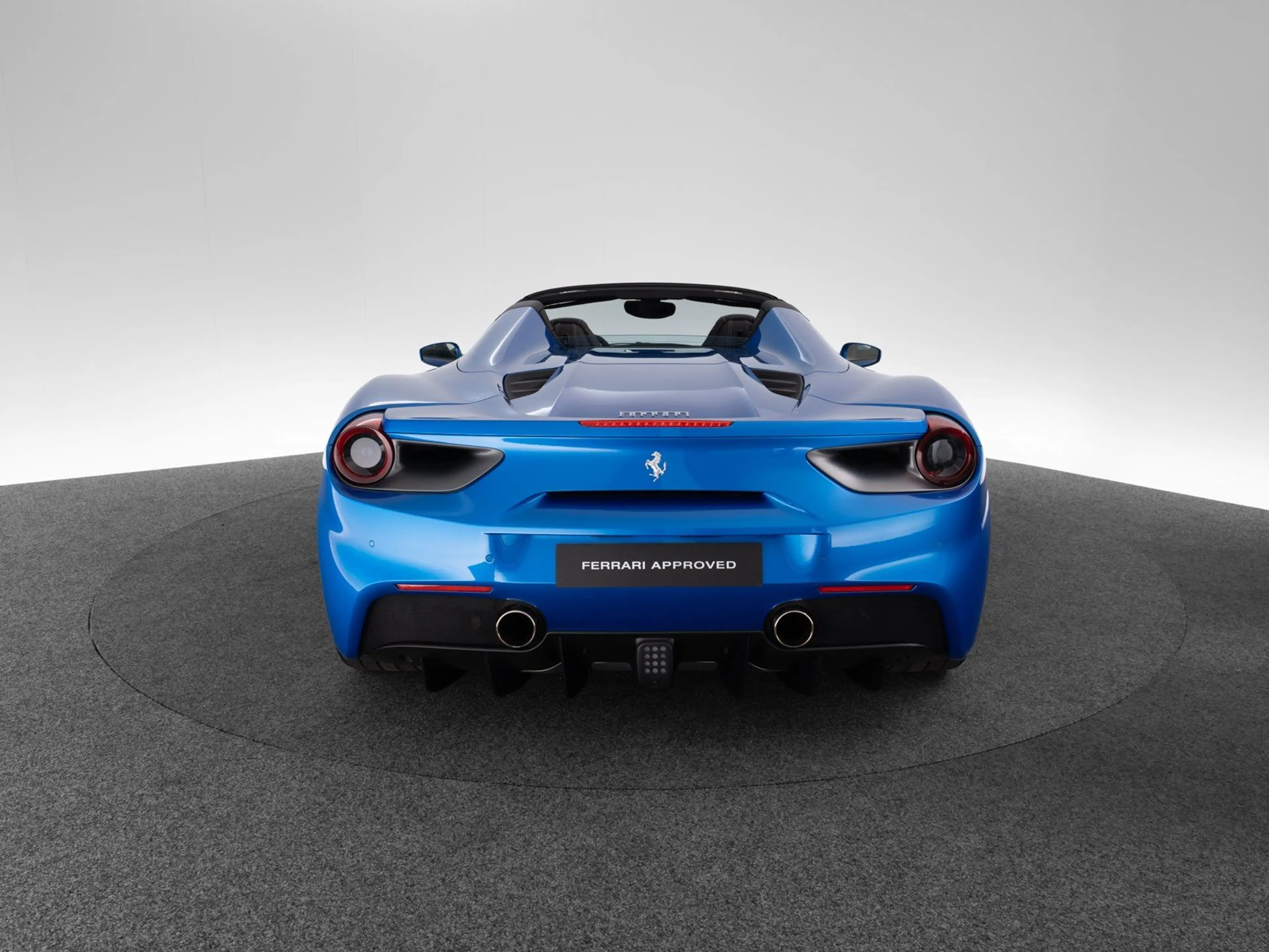 Ferrari 488 Spider Ferrari Singen — photo 6