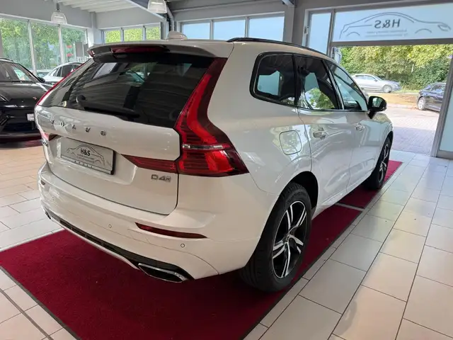 Volvo XC60 view 7
