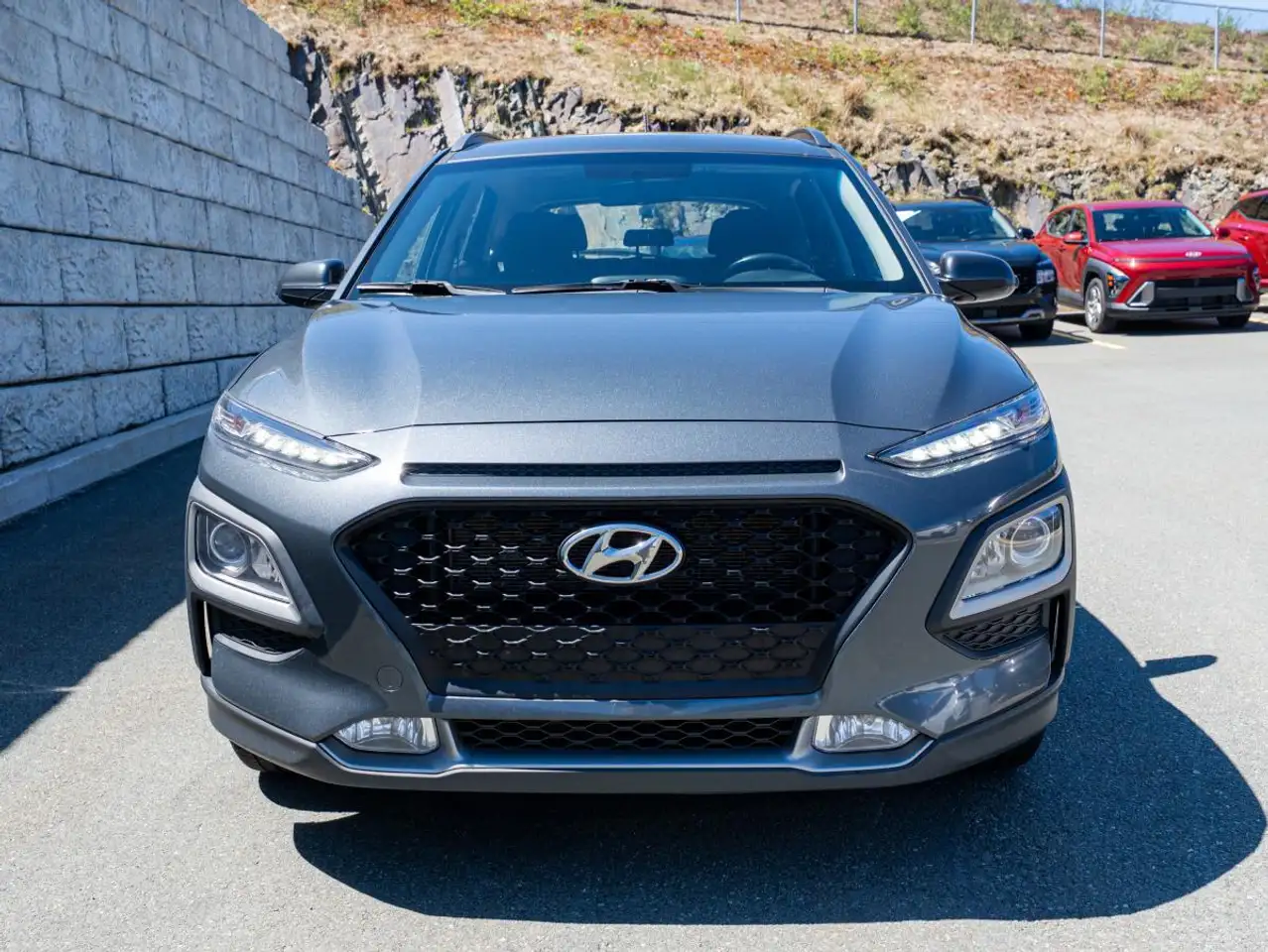 Hyundai KONA снимка Hyundai KONA