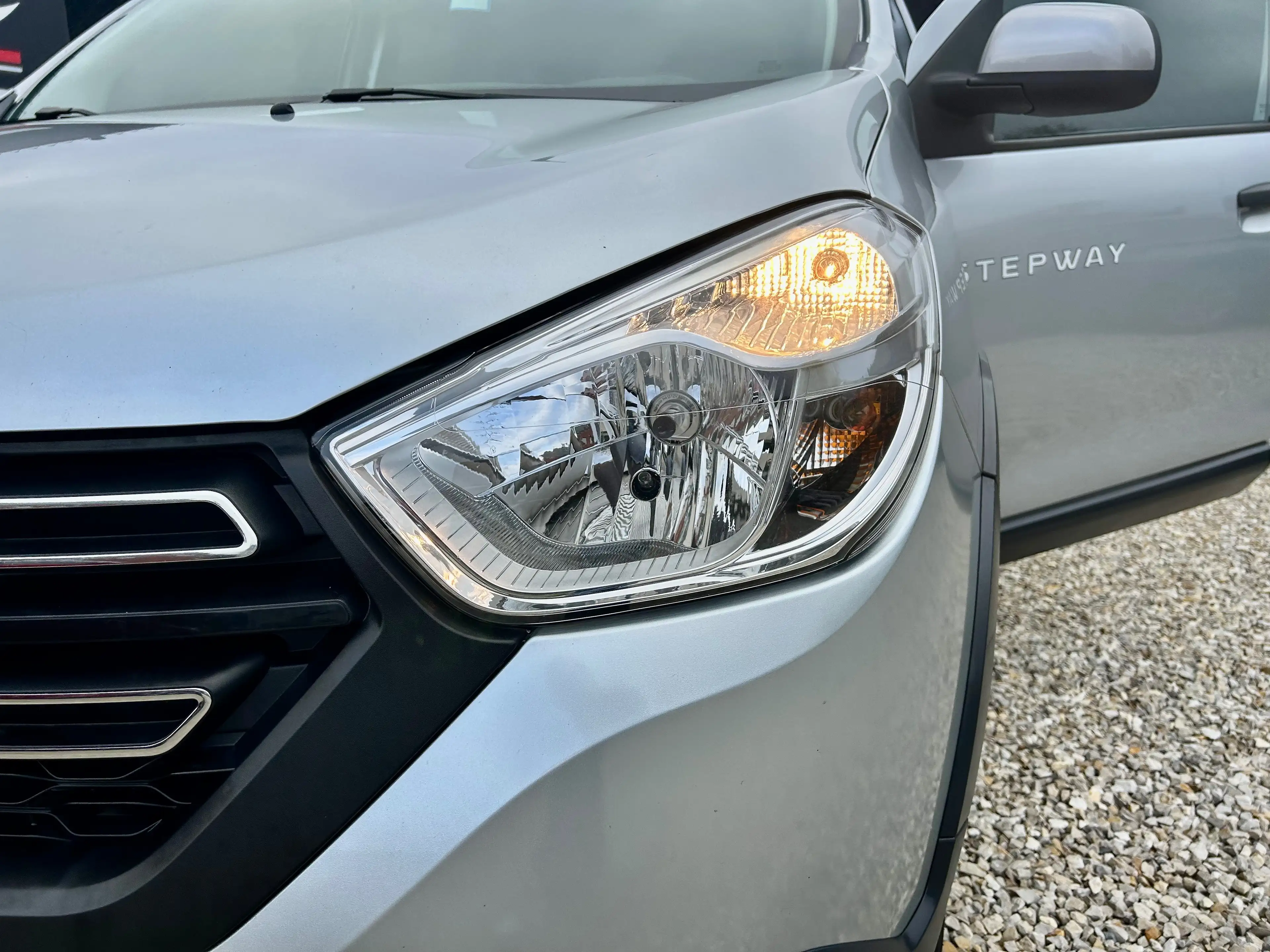 Dacia Dokker 1.3 TCe Stepway*0492*24*96*14*GPS*PDC*AIRCO*CRUISE*ATTACHE REMORQUE — photo 5