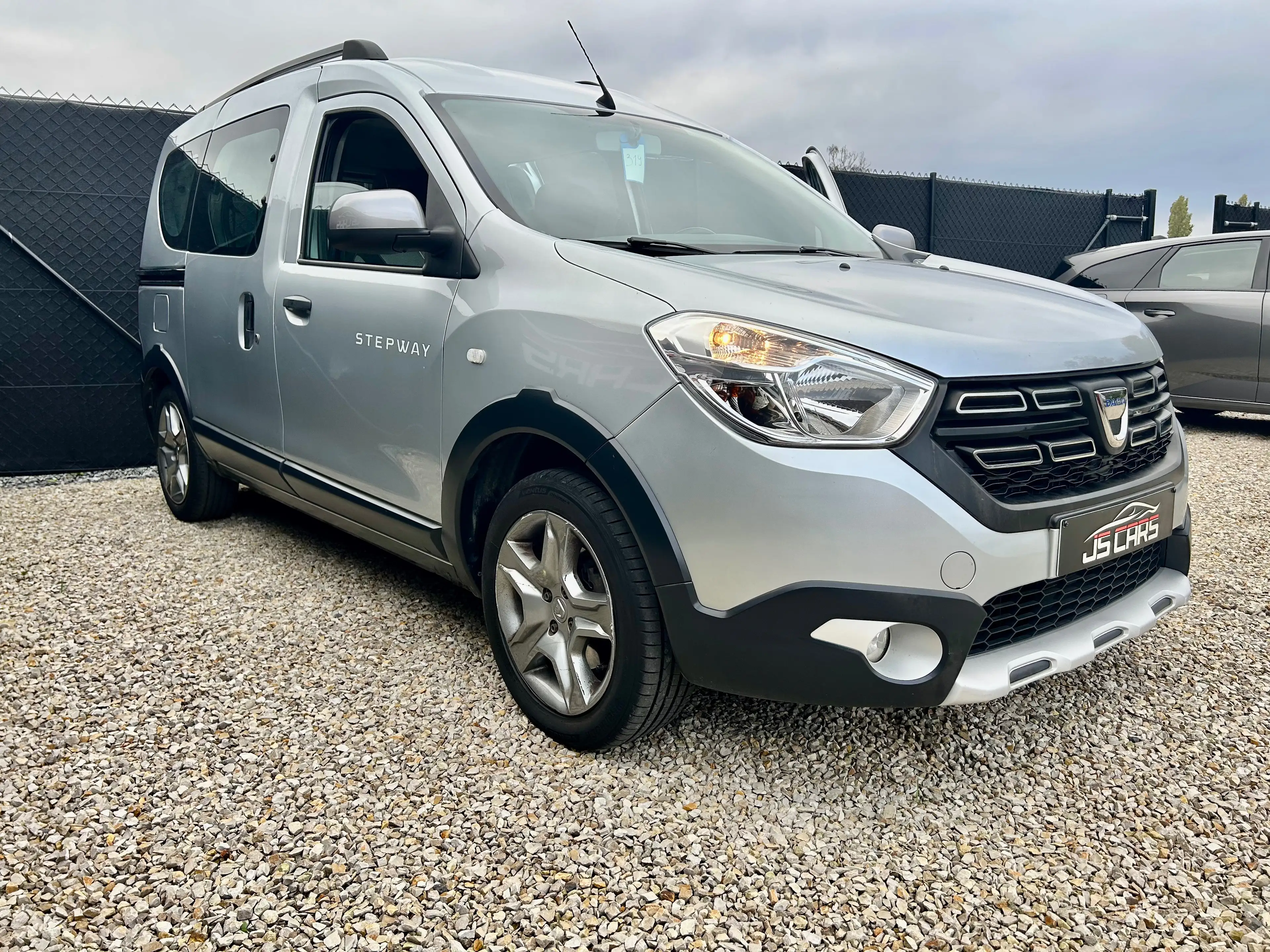 Dacia Dokker 1.3 TCe Stepway*0492*24*96*14*GPS*PDC*AIRCO*CRUISE*ATTACHE REMORQUE — photo 6
