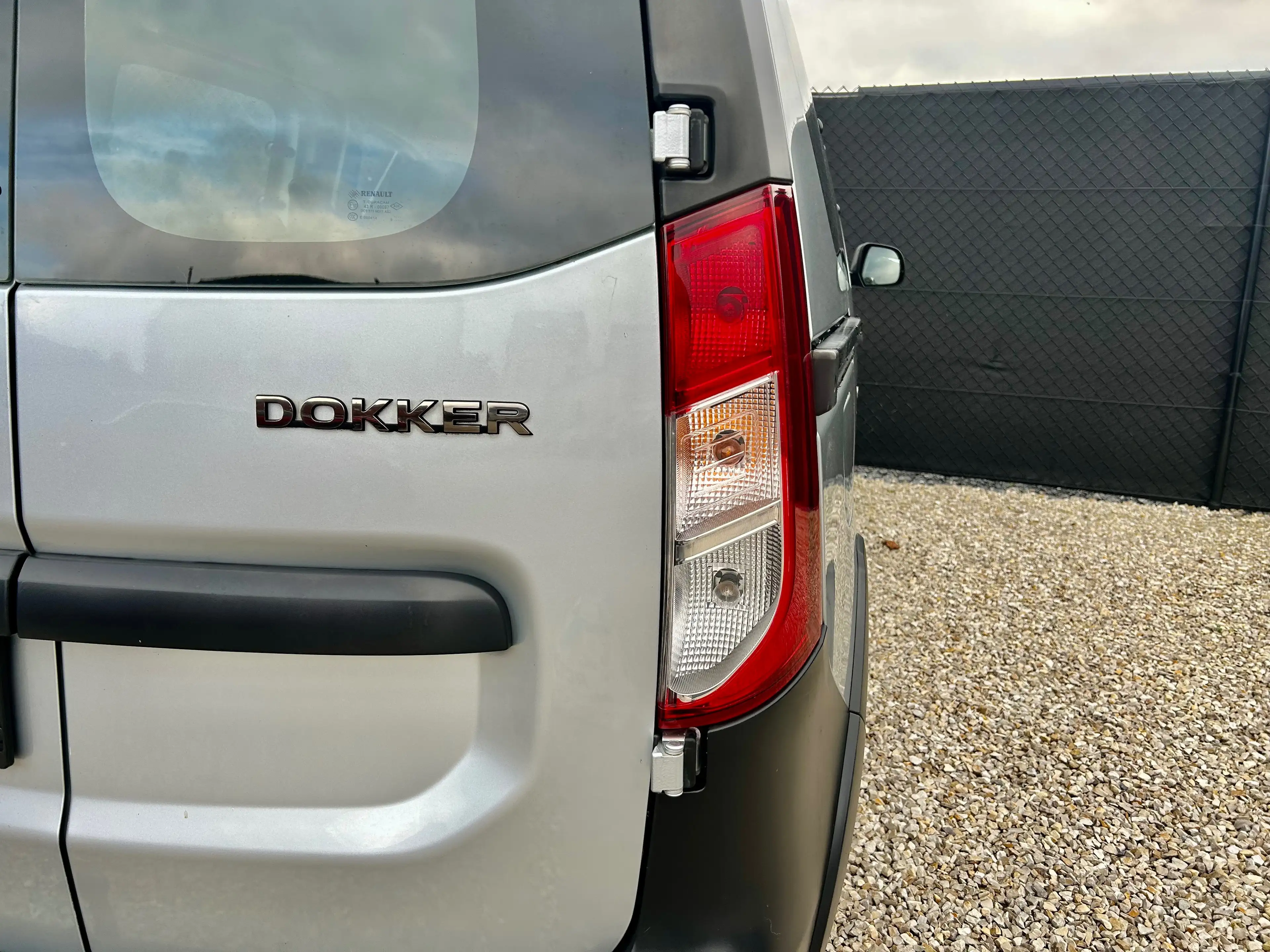 Dacia Dokker 1.3 TCe Stepway*0492*24*96*14*GPS*PDC*AIRCO*CRUISE*ATTACHE REMORQUE — photo 10