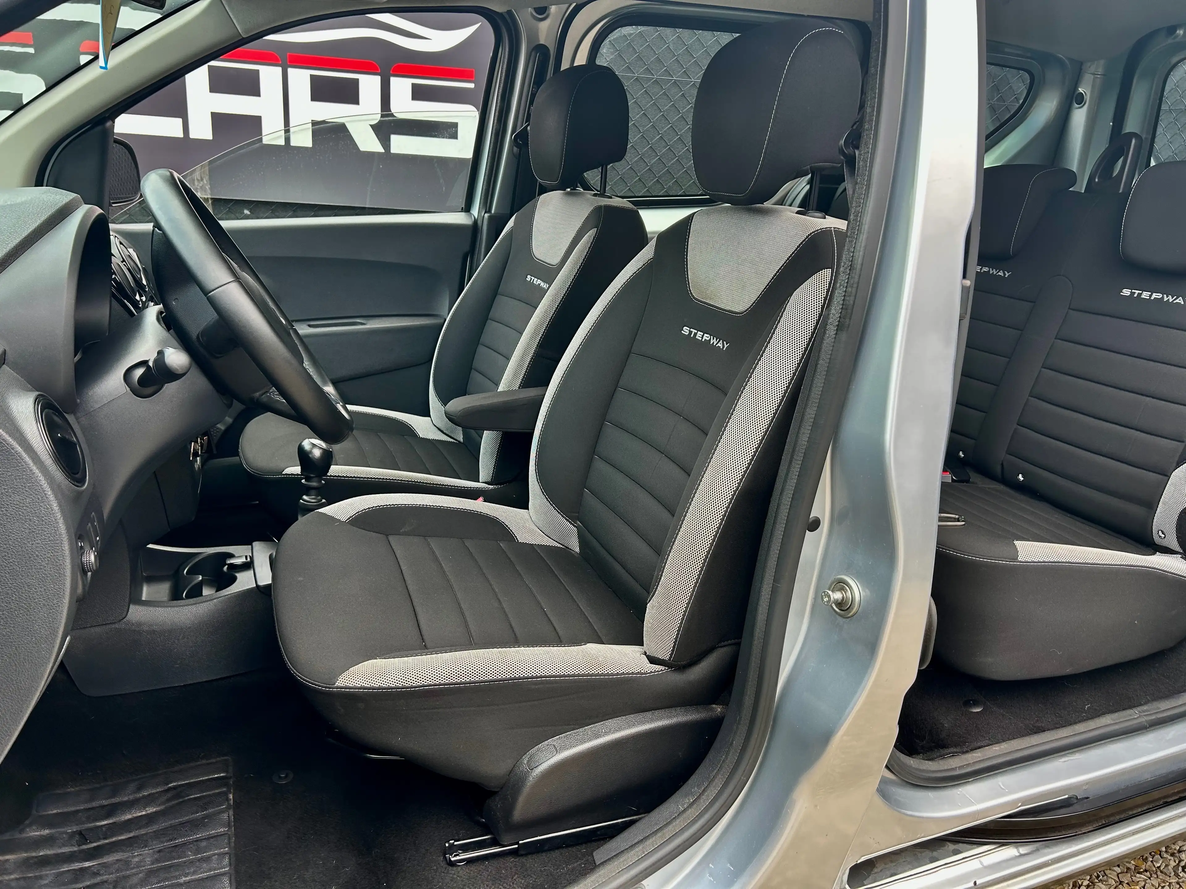 Dacia Dokker 1.3 TCe Stepway*0492*24*96*14*GPS*PDC*AIRCO*CRUISE*ATTACHE REMORQUE — photo 15