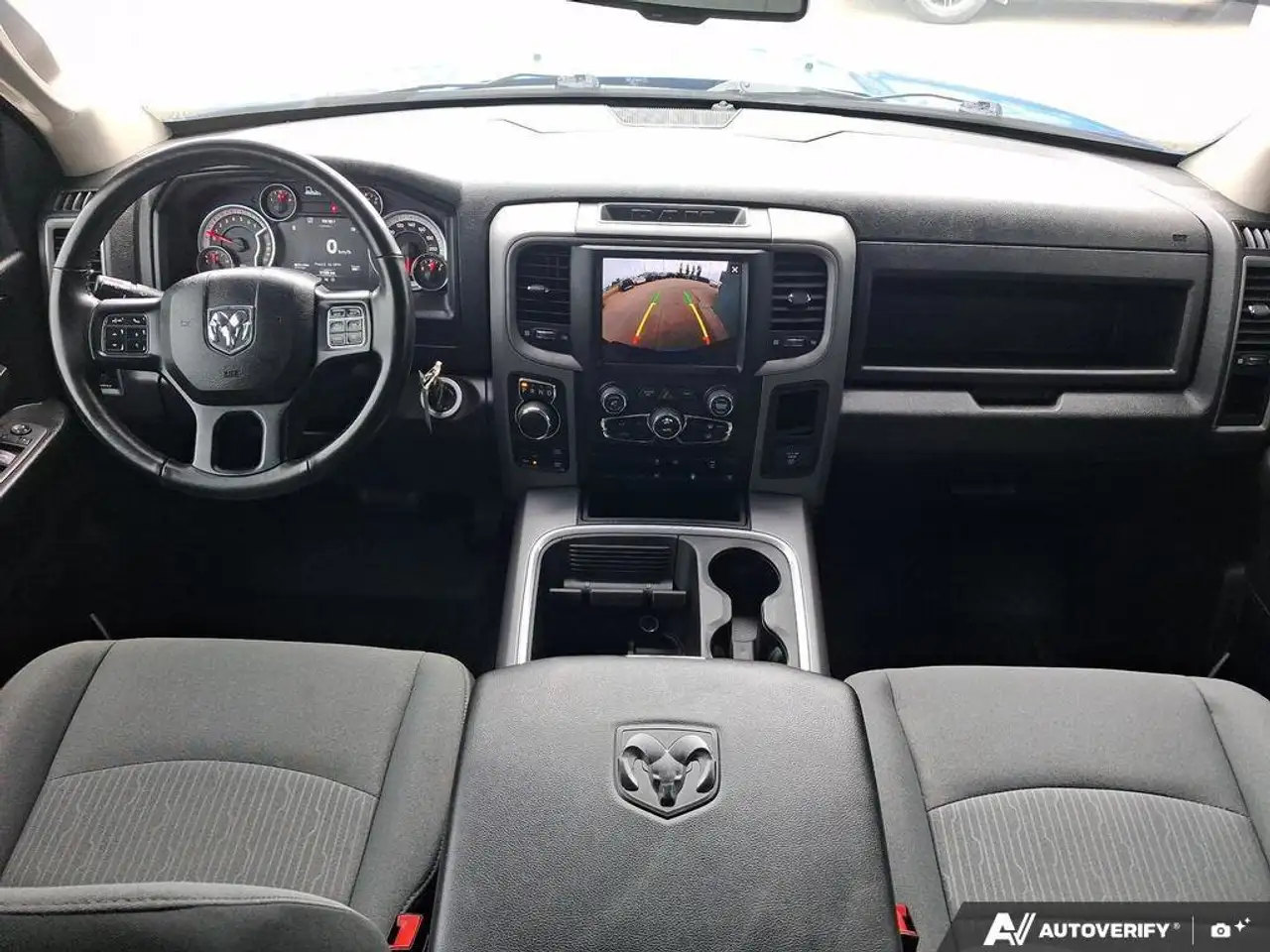 RAM 1500 снимка RAM 1500
