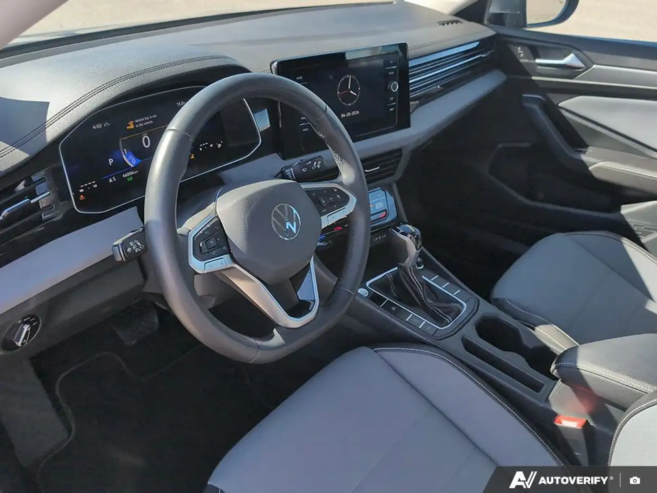 Volkswagen Jetta снимка Volkswagen Jetta