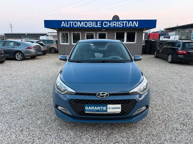 Hyundai i20 Classic tolle~Farbe Klima Tüv: 10/2027