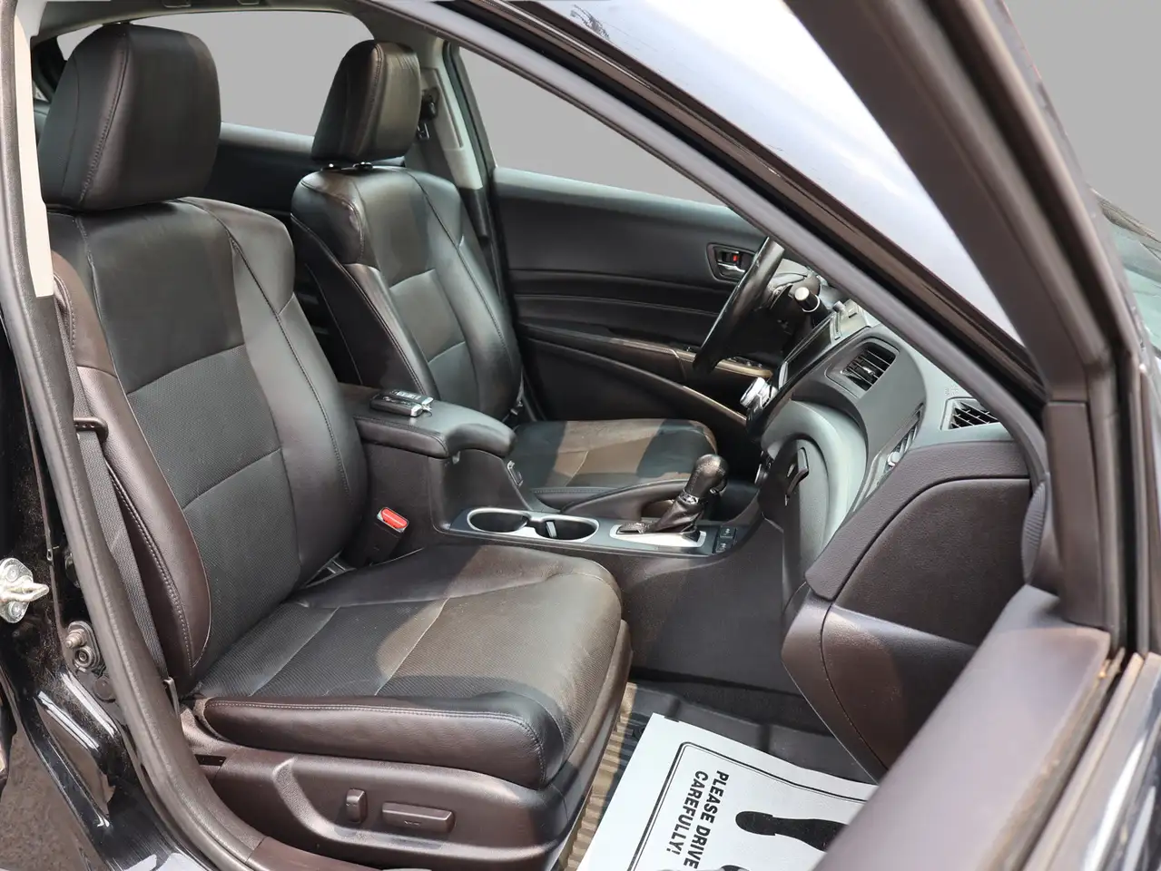 Acura ILX photo Acura ILX
