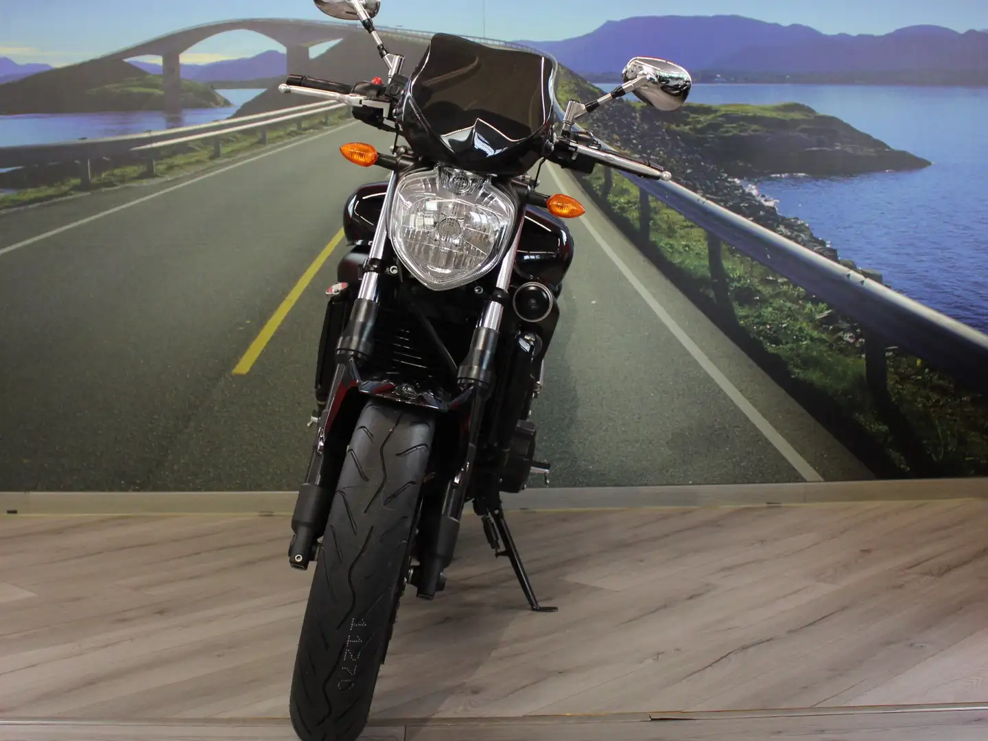 Yamaha FZ 6 S2 - 2009 - km 22254 Noir - 2