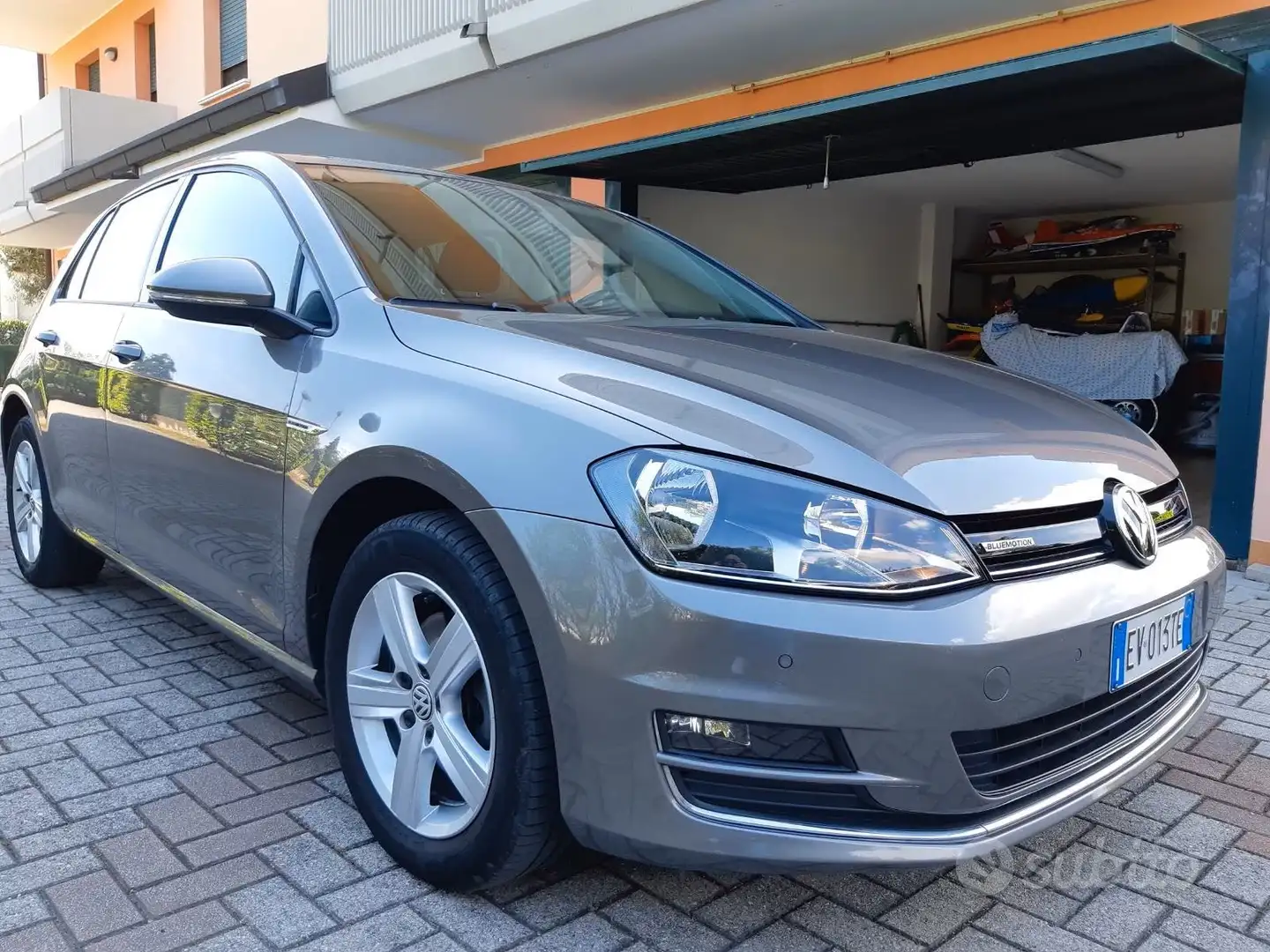 Volkswagen Golf Golf 7 TGI Bluemotion Hightline Grigio - 1