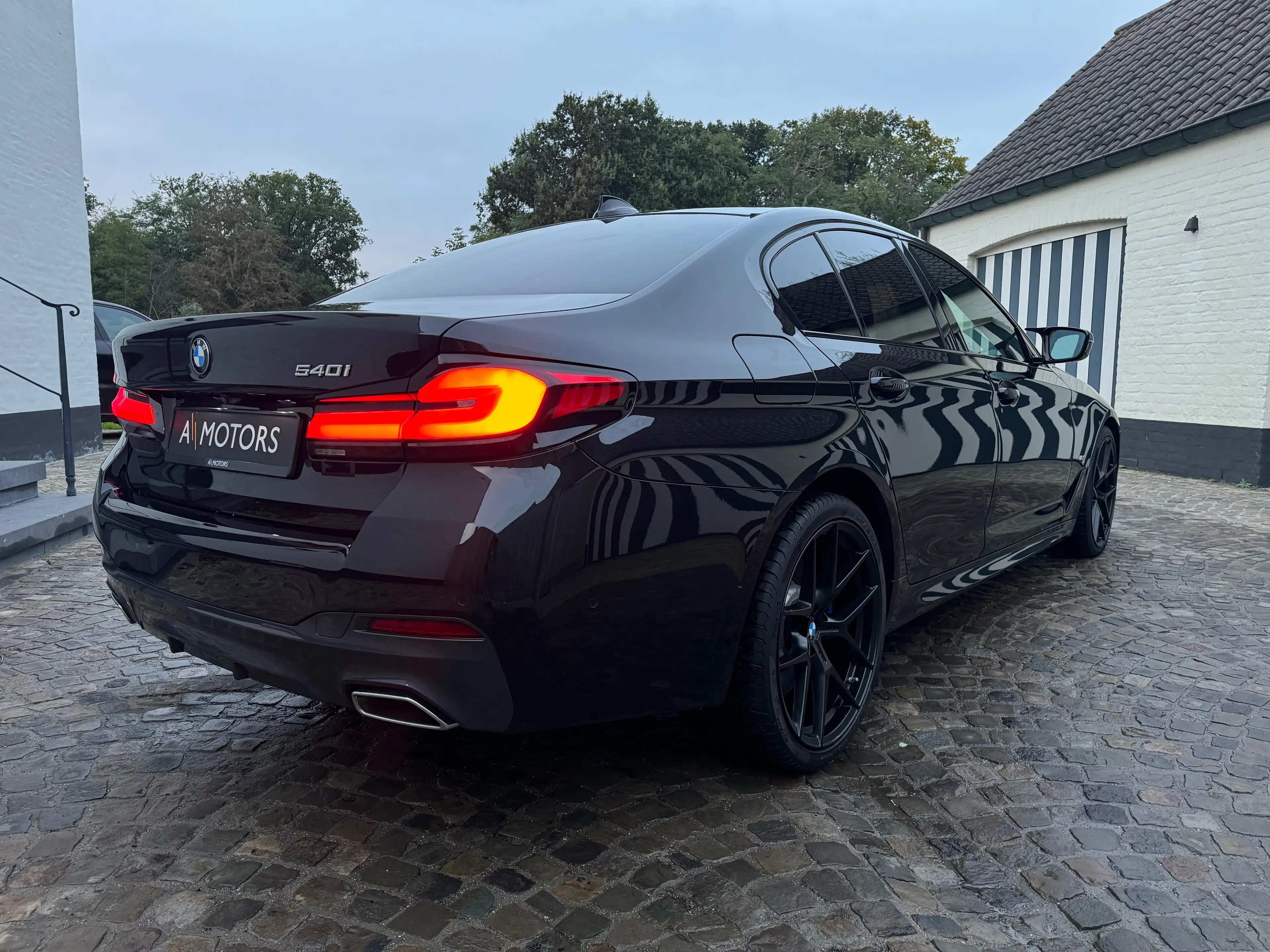 BMW 540 i - M-PACK - PANO - 360° CAMERA - ACC — photo 6