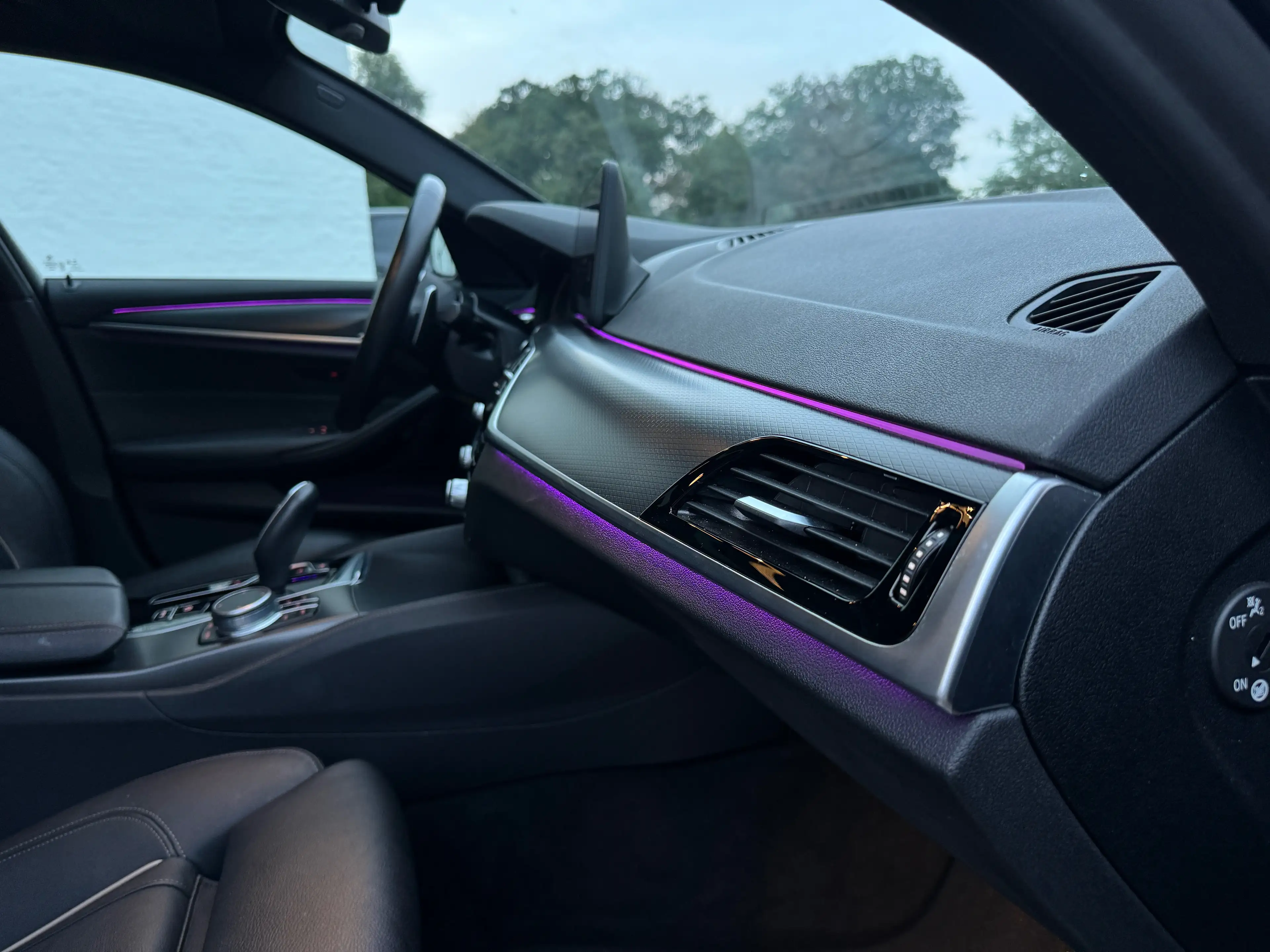 BMW 540 i - M-PACK - PANO - 360° CAMERA - ACC — photo 14