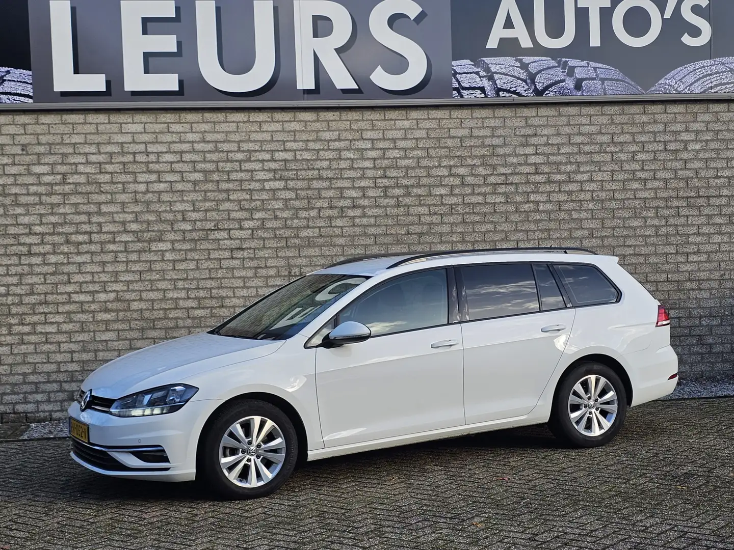 Volkswagen Golf Variant 1.0 TSI Comfortline Trekhaak/Navi/Pdc Blanc - 2
