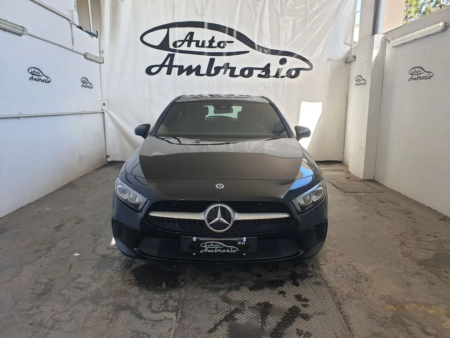 Mercedes-Benz A 160 A 160 Sport DA 229,00 AL MESE Schwarz - 2