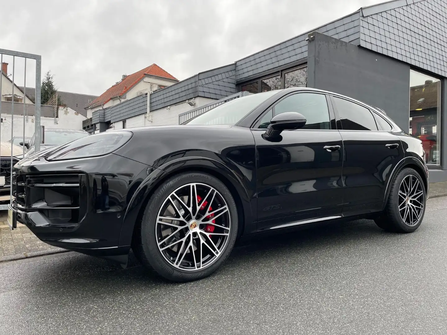 Porsche Cayenne GTS Coupé |HUD|Matrix|ACC|AHK|Carbon|22" Nero - 1