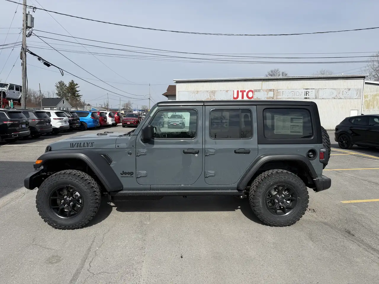 Jeep Wrangler снимка Jeep Wrangler