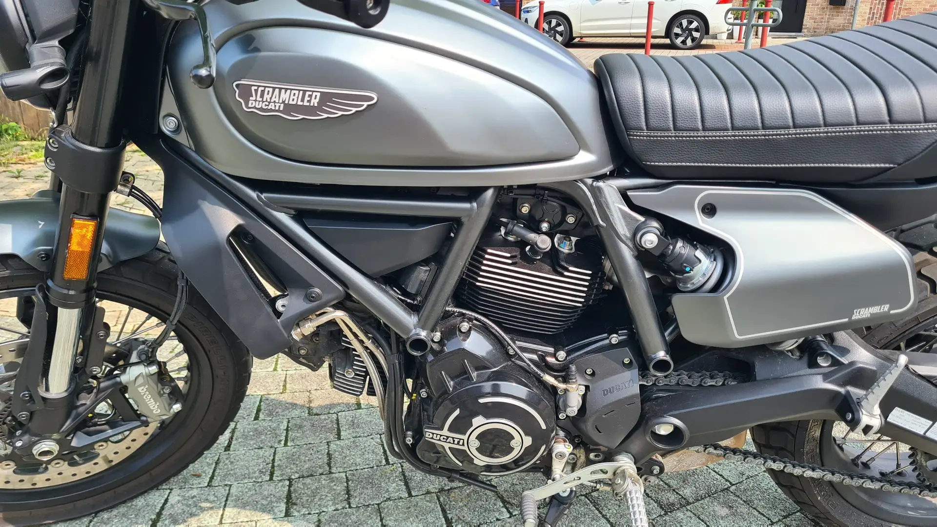 Ducati Scrambler Nightshift Grigio - 1